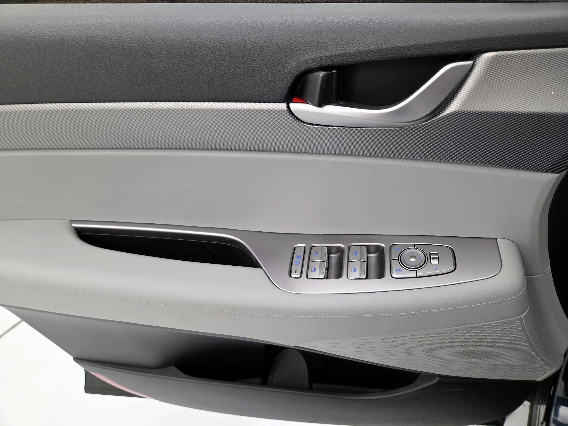 Thumbnail: 2020 Hyundai Palisade - 12