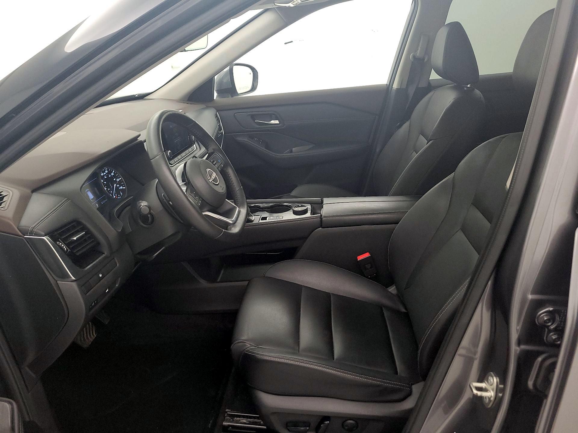 Thumbnail: 2023 Nissan Rogue - 11