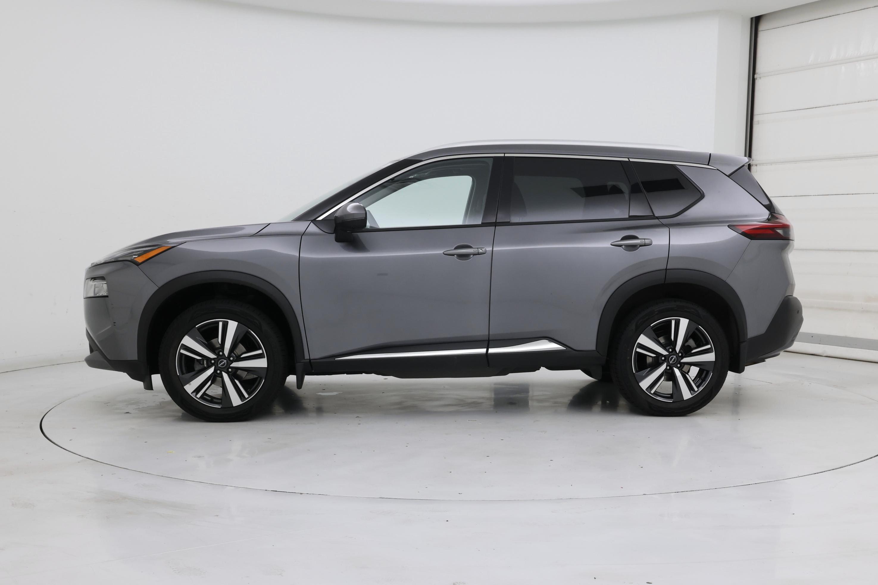 Thumbnail: 2023 Nissan Rogue - 3