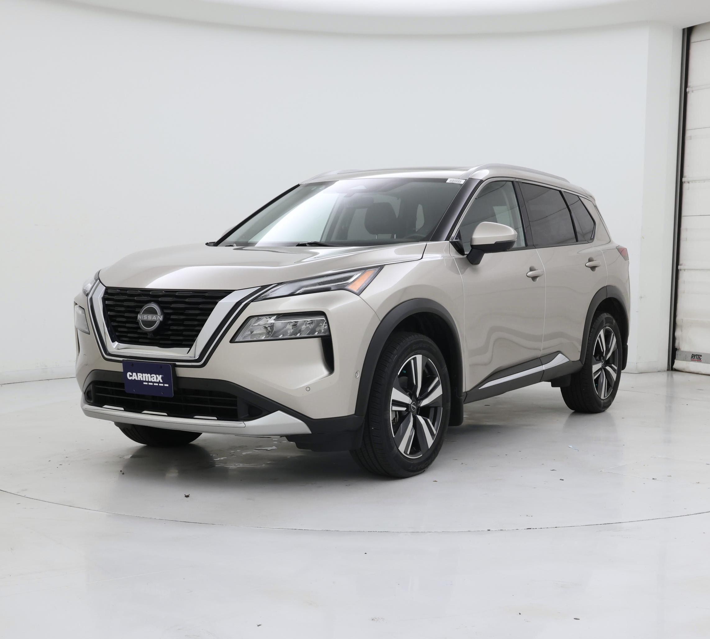 Thumbnail: 2023 Nissan Rogue - 4