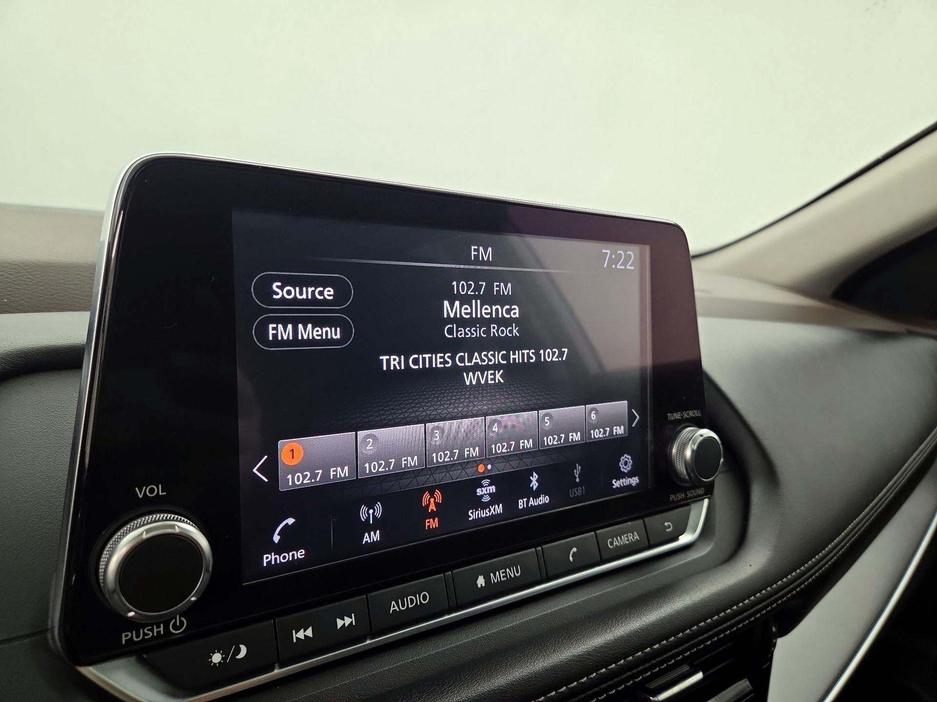 Thumbnail: 2021 Nissan Rogue - 15