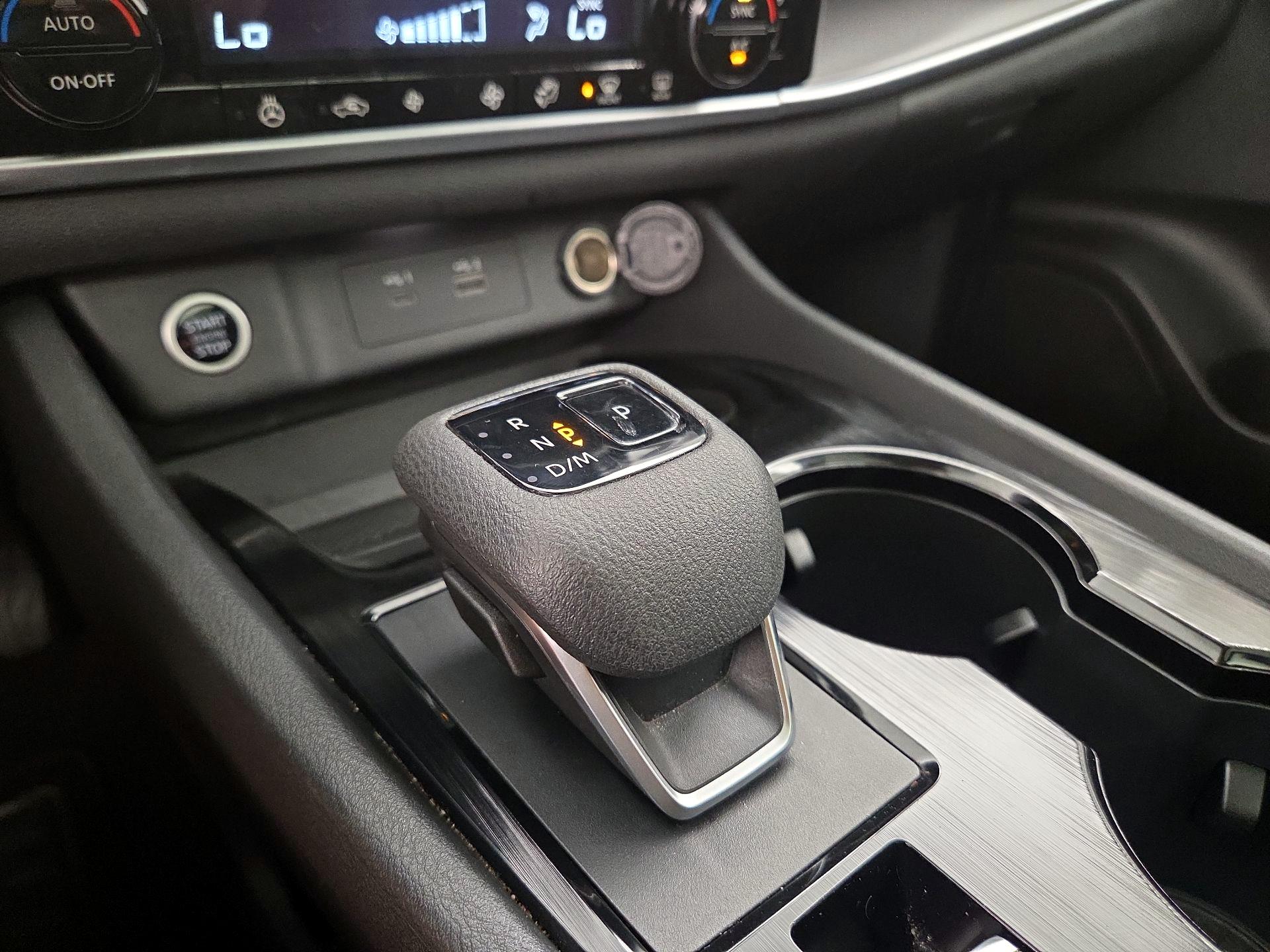 Thumbnail: 2021 Nissan Rogue - 17