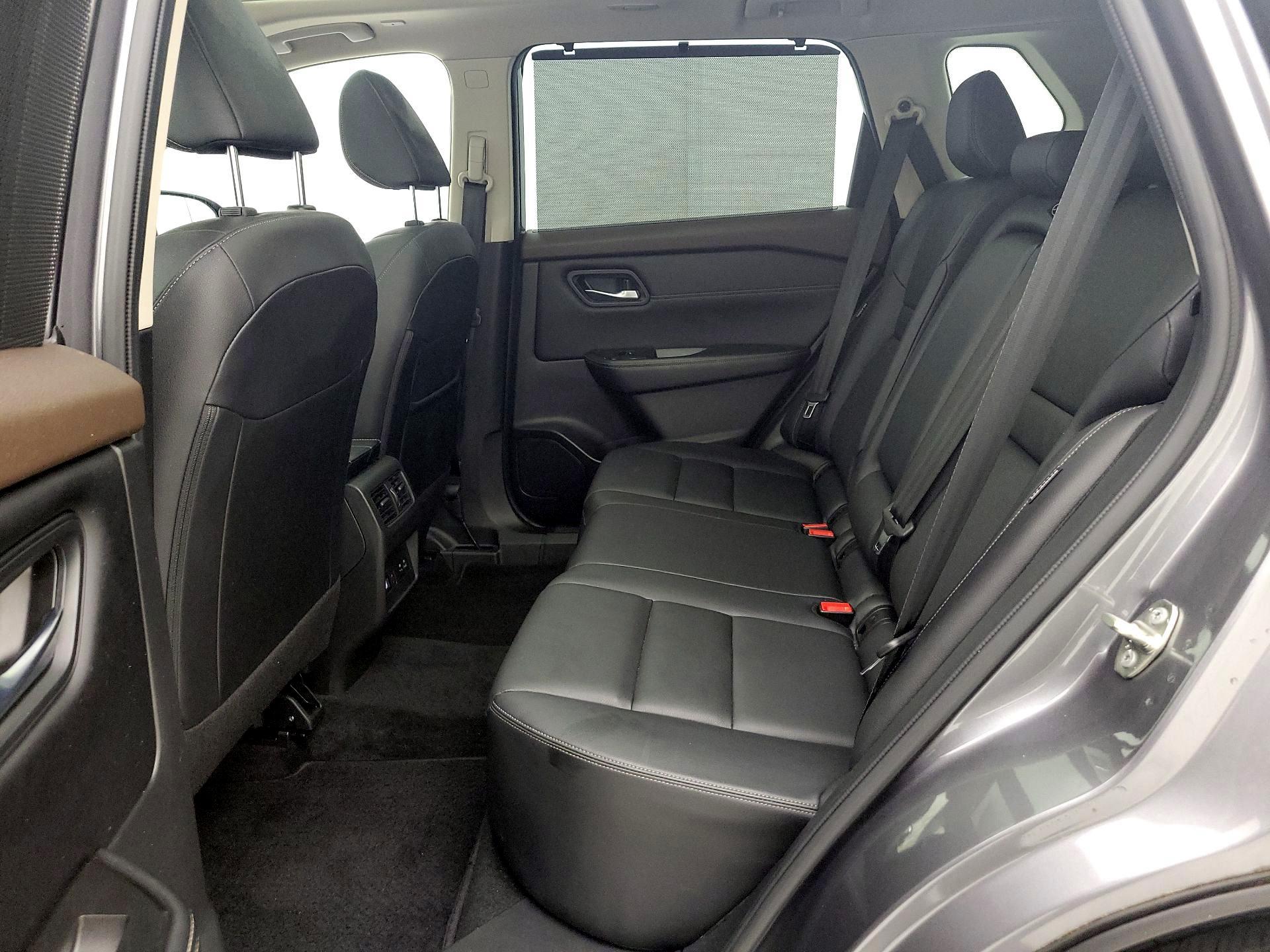 Thumbnail: 2023 Nissan Rogue - 20