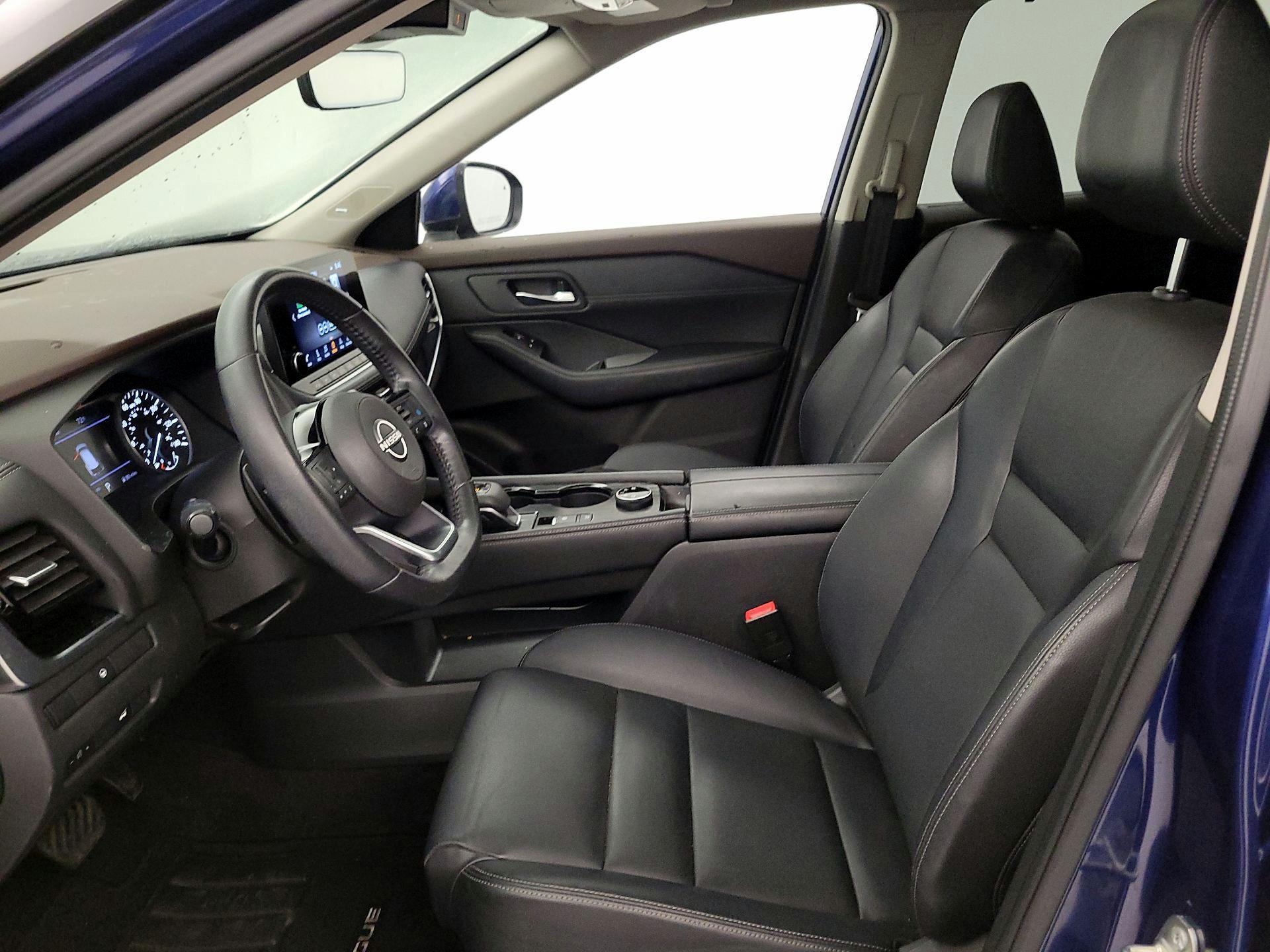 Thumbnail: 2023 Nissan Rogue - 11