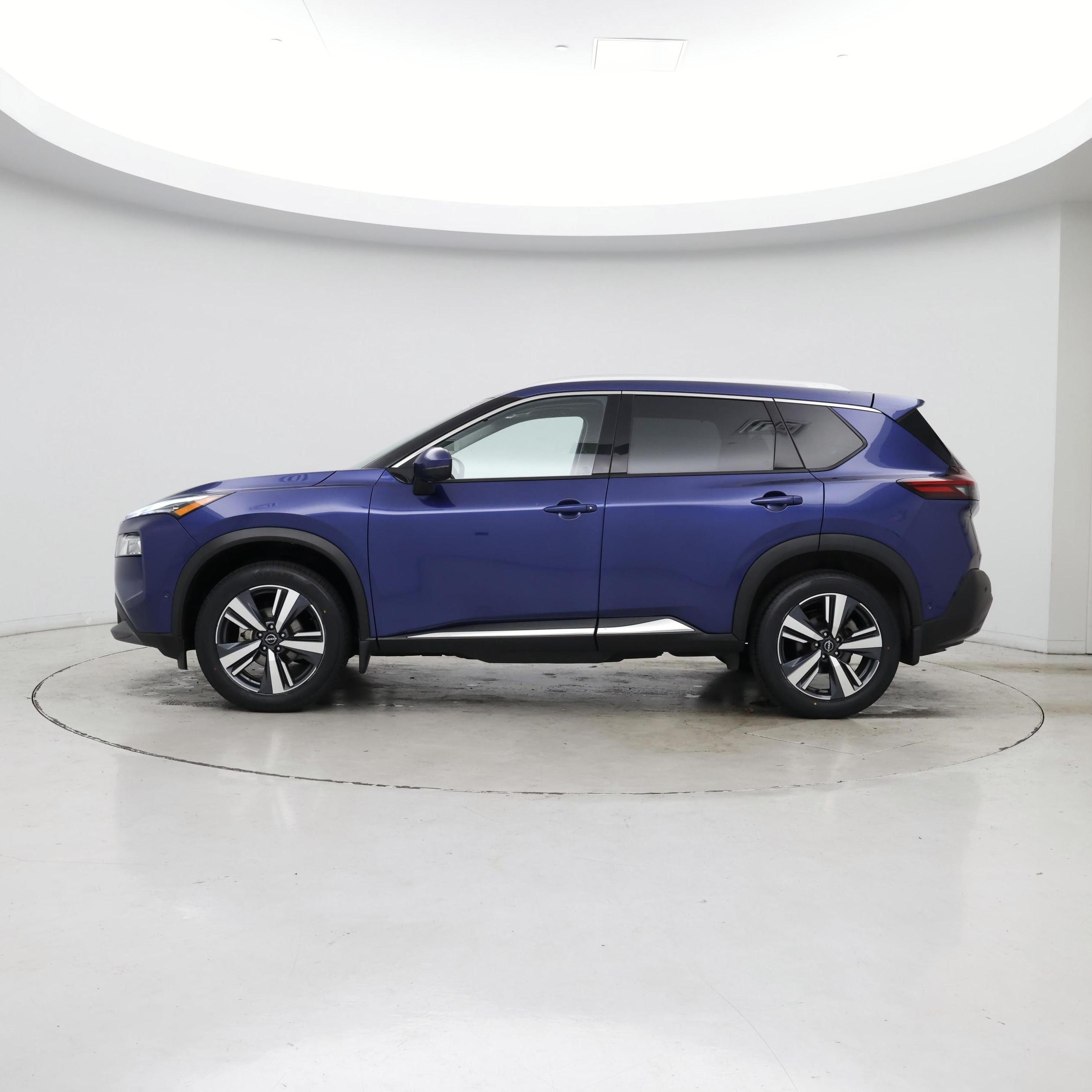 Thumbnail: 2023 Nissan Rogue - 3