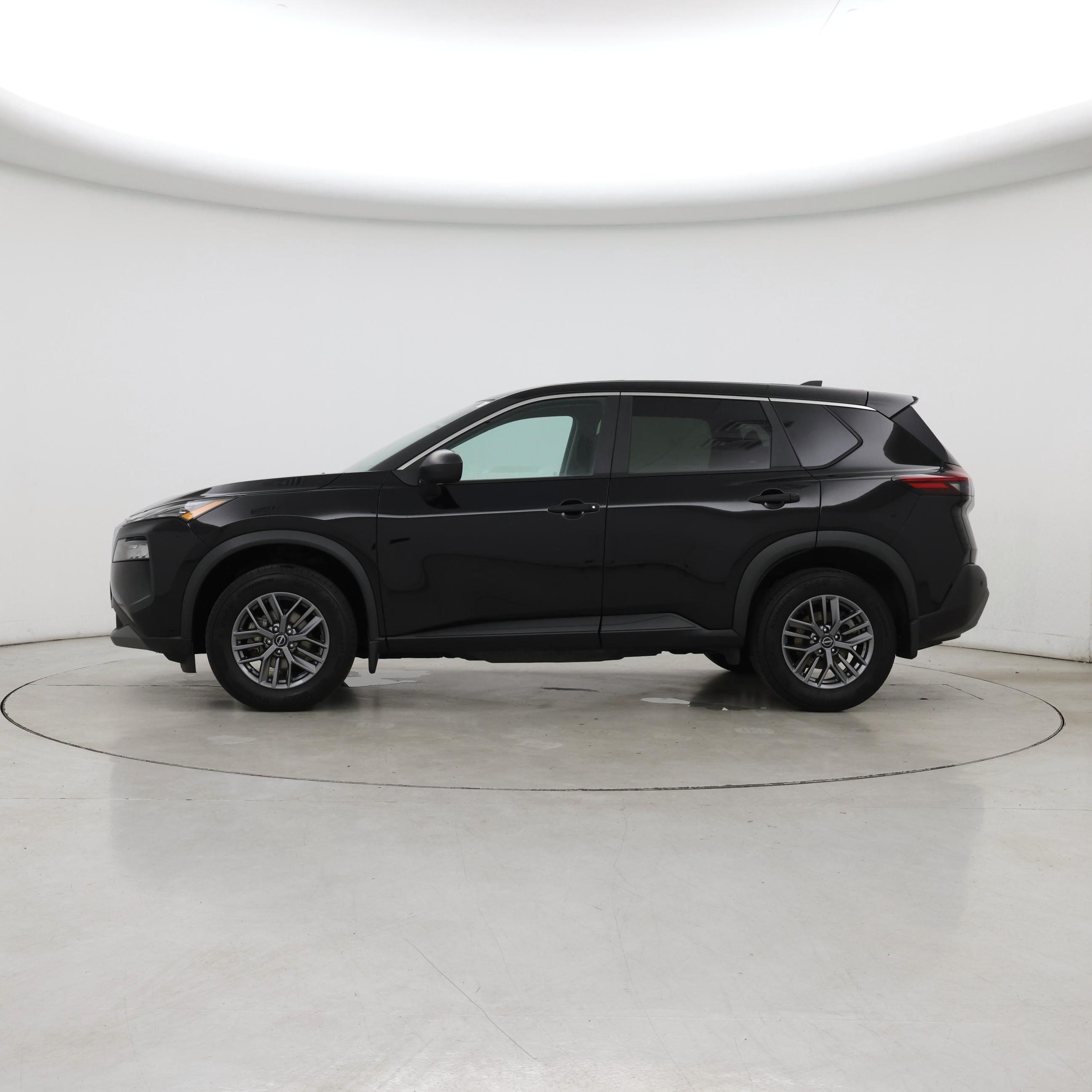 Thumbnail: 2023 Nissan Rogue - 3