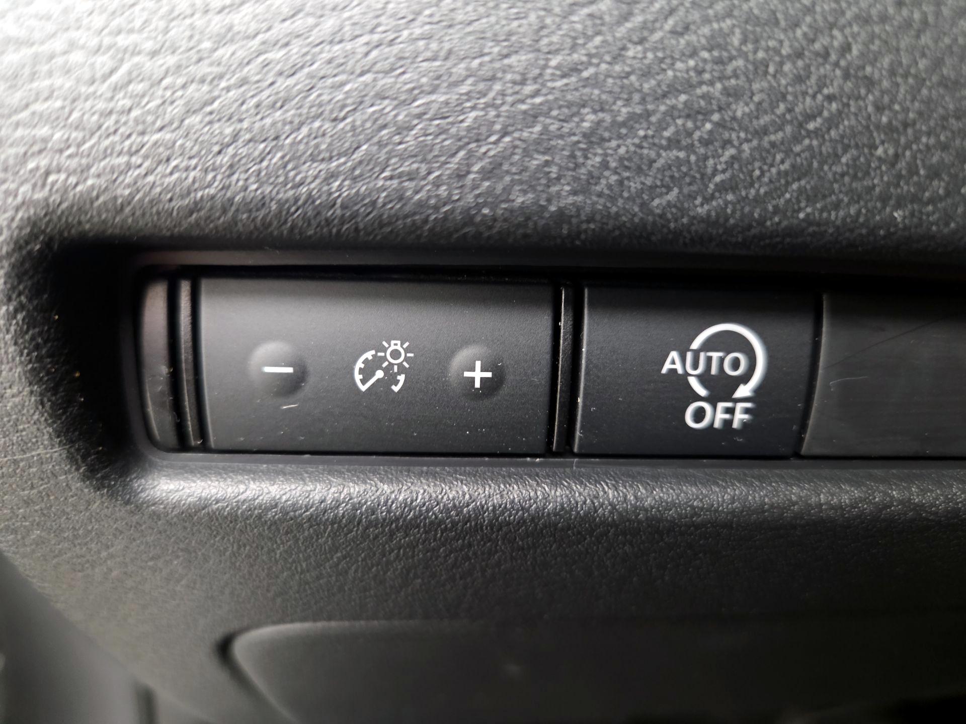 Thumbnail: 2023 Nissan Rogue - 13