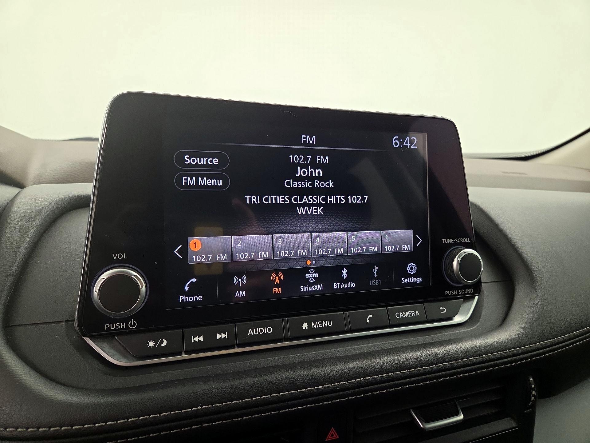 Thumbnail: 2022 Nissan Rogue - 15