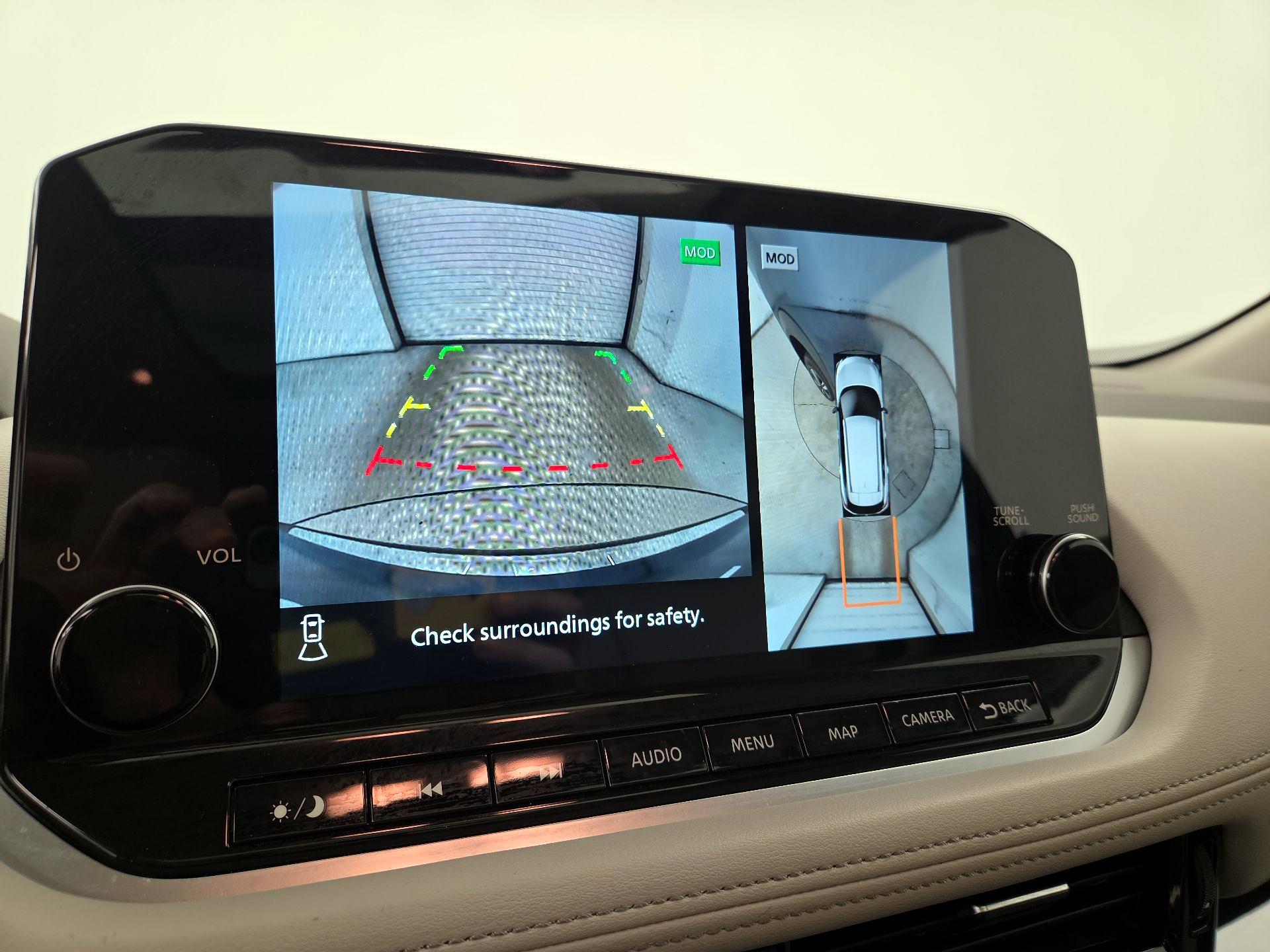 Thumbnail: 2023 Nissan Rogue - 15