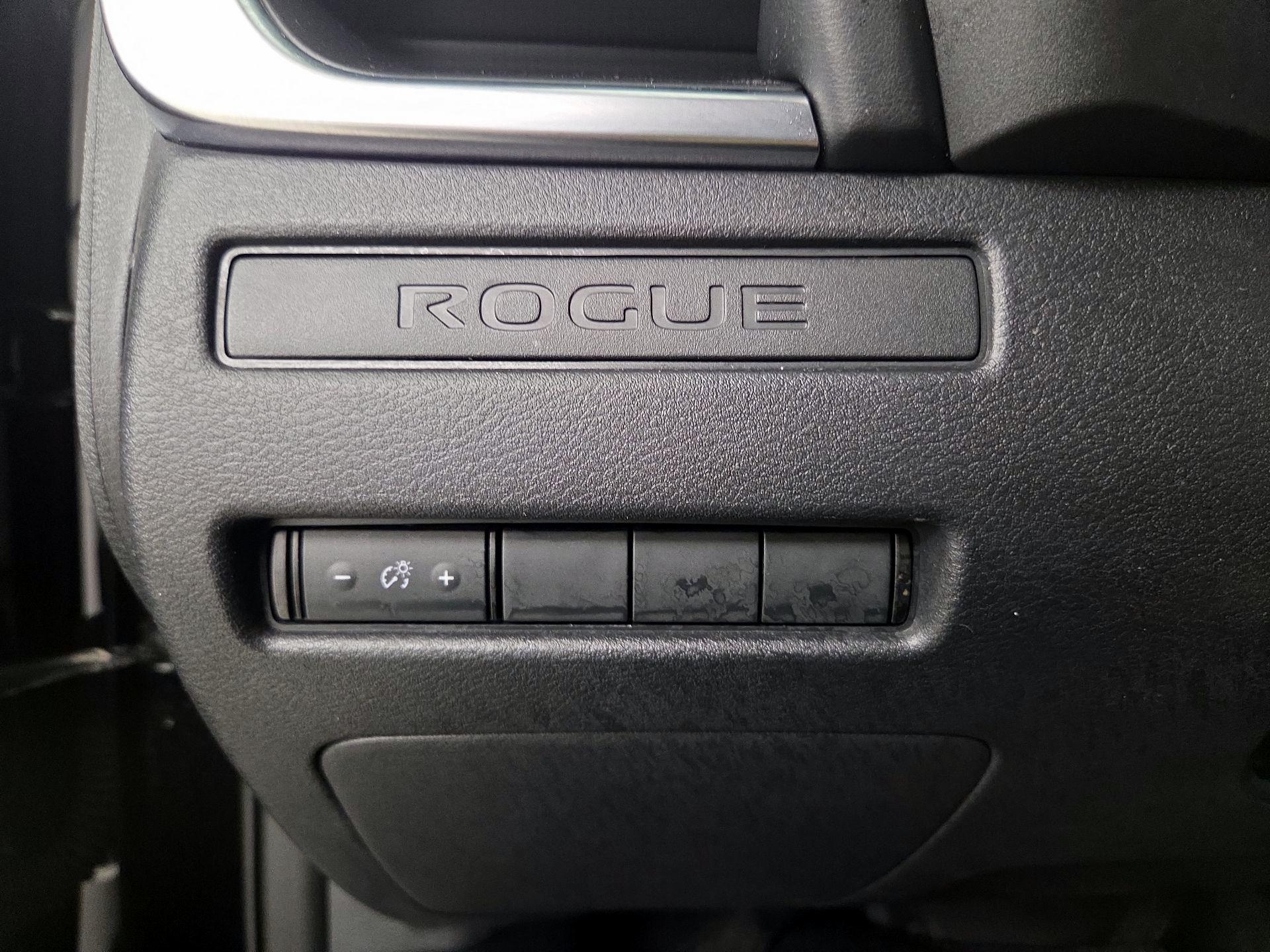 Thumbnail: 2023 Nissan Rogue - 13