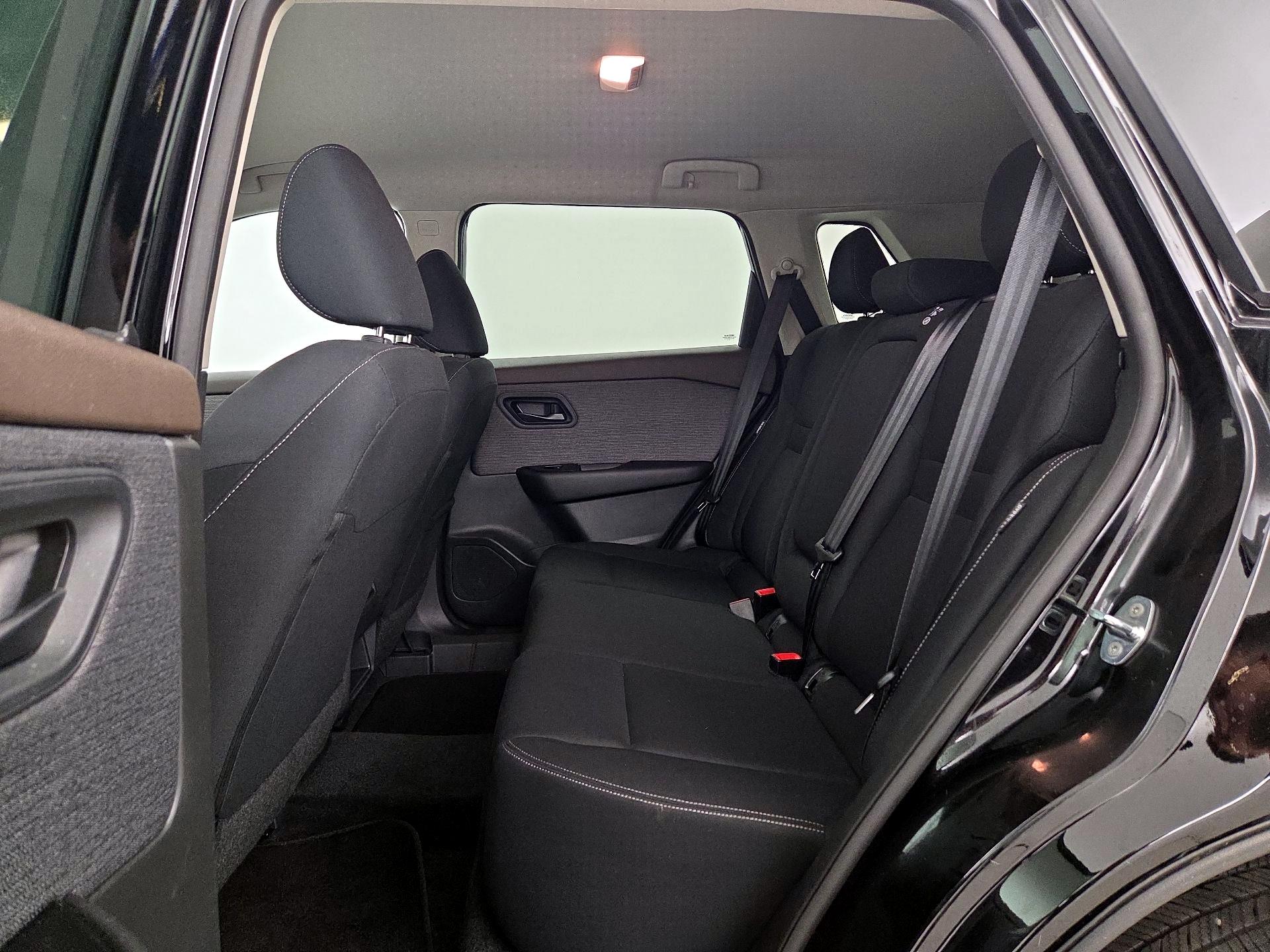 Thumbnail: 2023 Nissan Rogue - 19