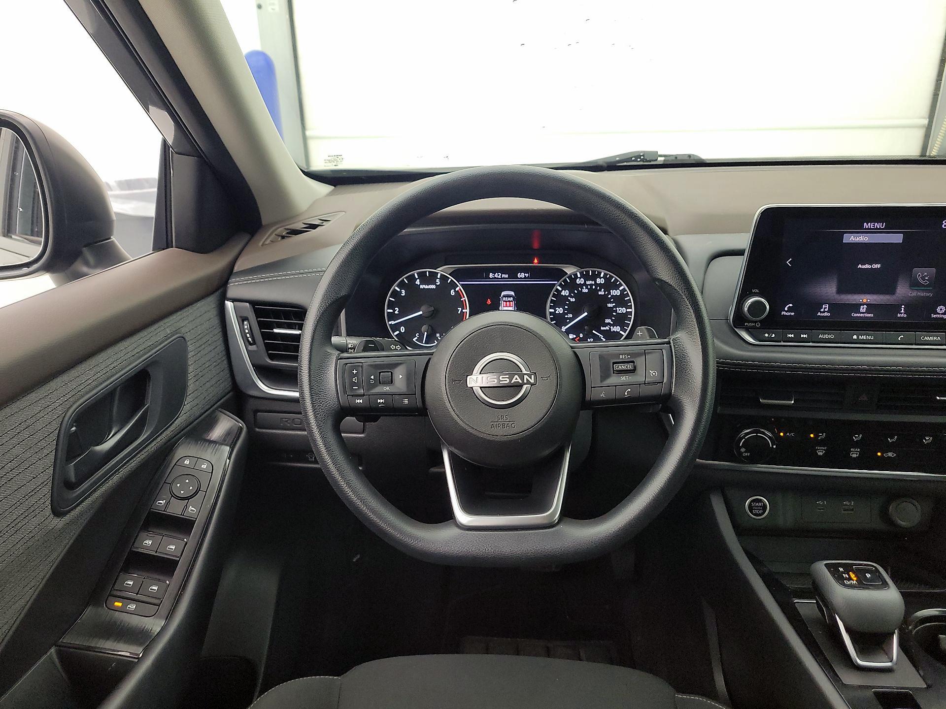 Thumbnail: 2023 Nissan Rogue - 10