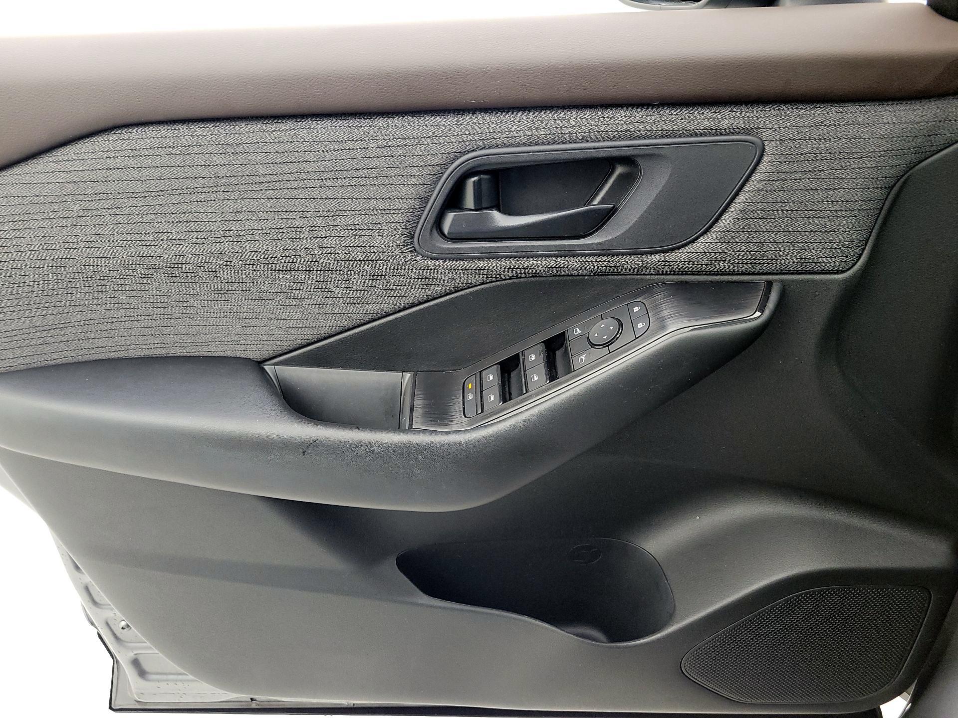 Thumbnail: 2023 Nissan Rogue - 12