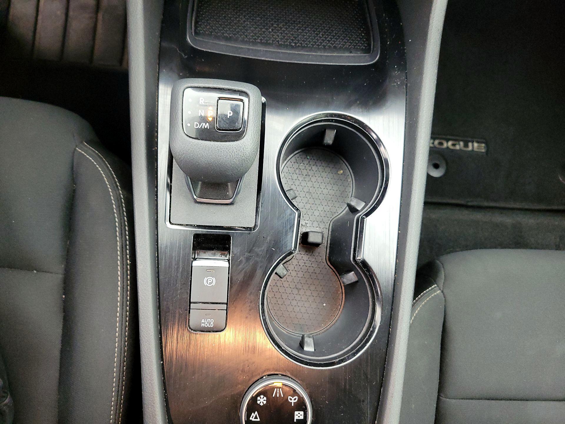 Thumbnail: 2023 Nissan Rogue - 17