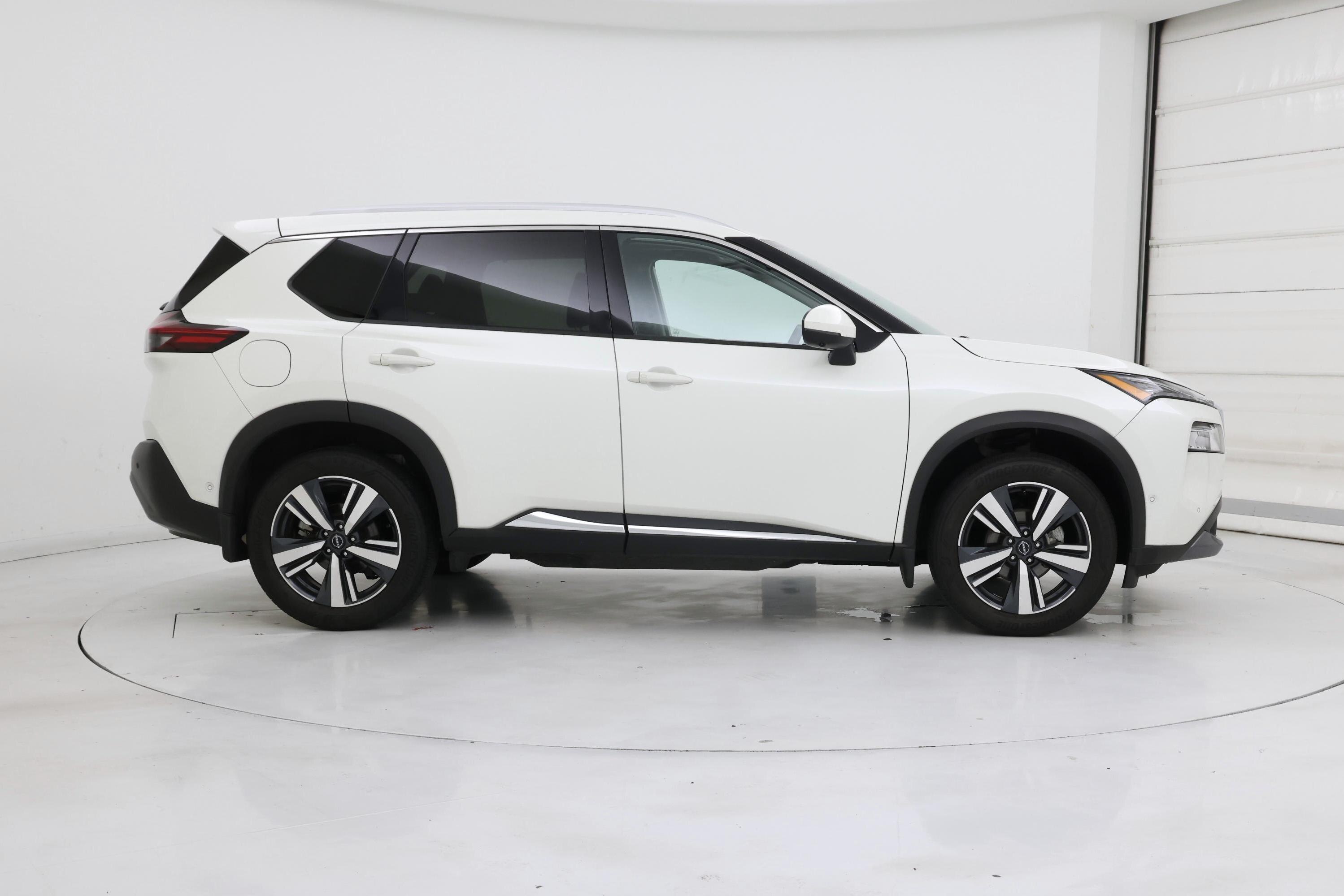 Thumbnail: 2022 Nissan Rogue - 7