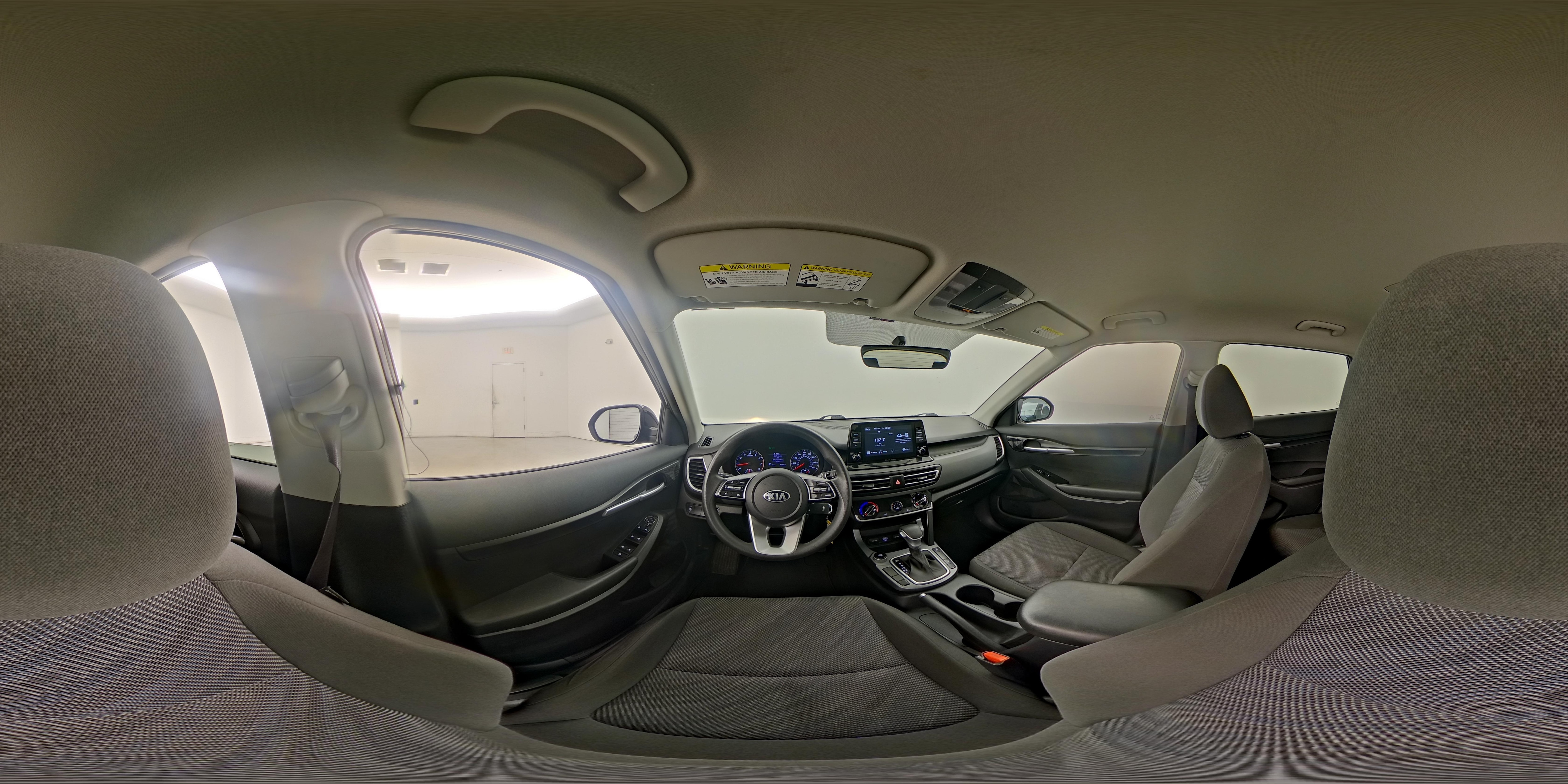 2021 Kia Seltos LX - Photo 26