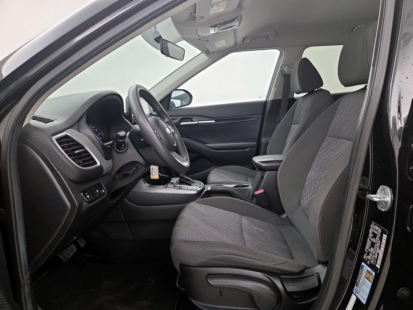 2021 Kia Seltos LX - Photo 12