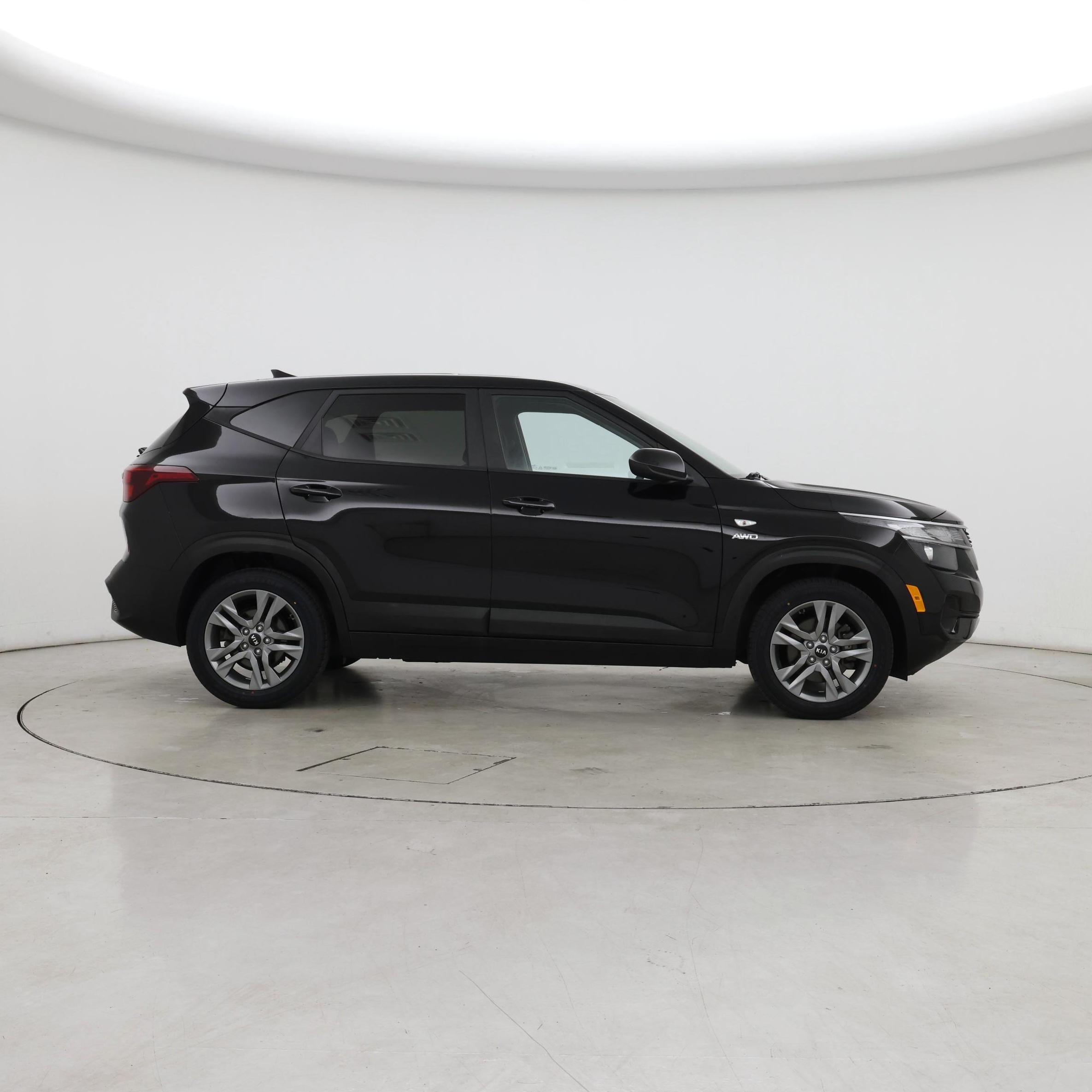 Thumbnail: 2021 Kia Seltos - 7