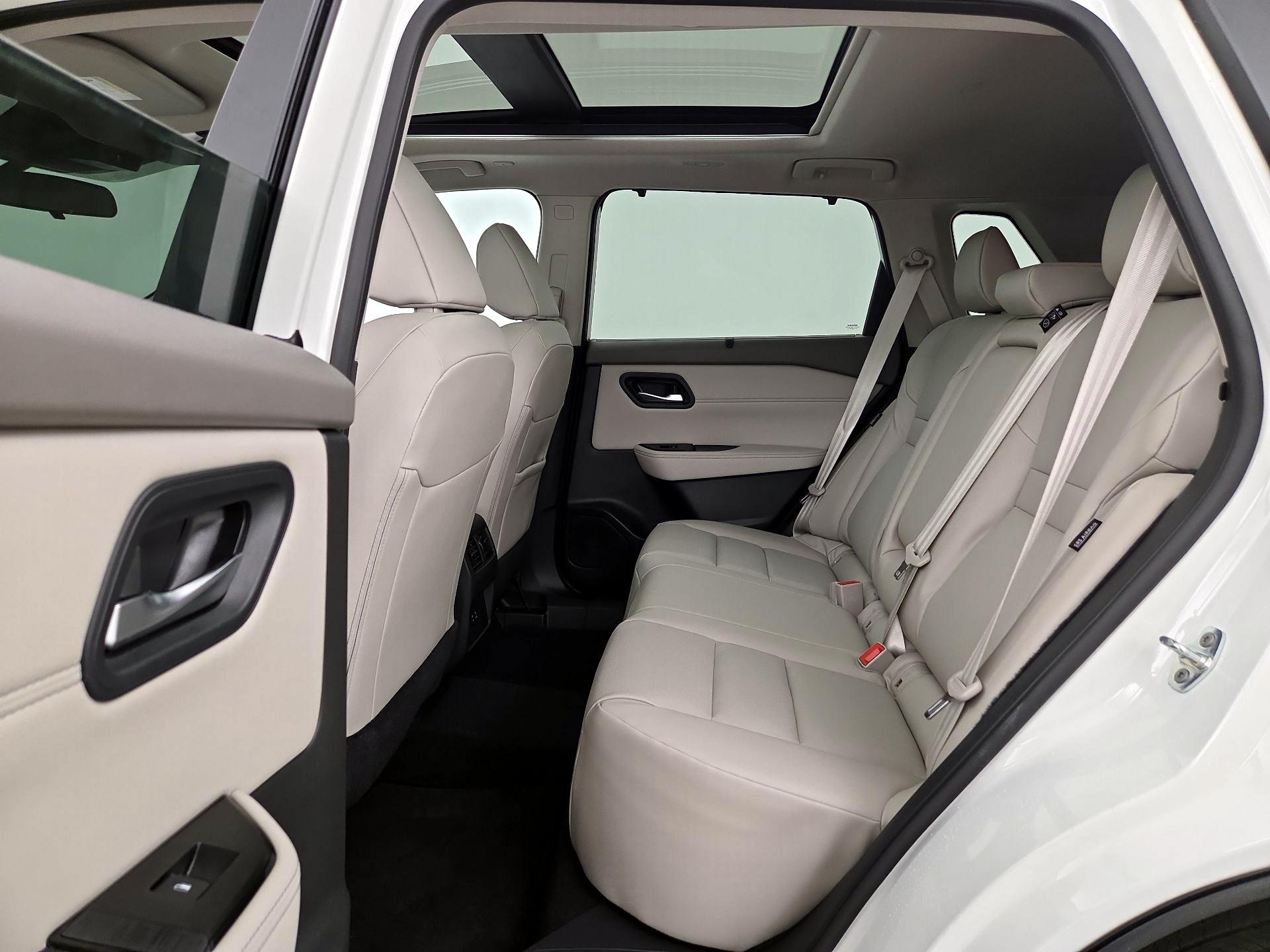 Thumbnail: 2023 Nissan Rogue - 20