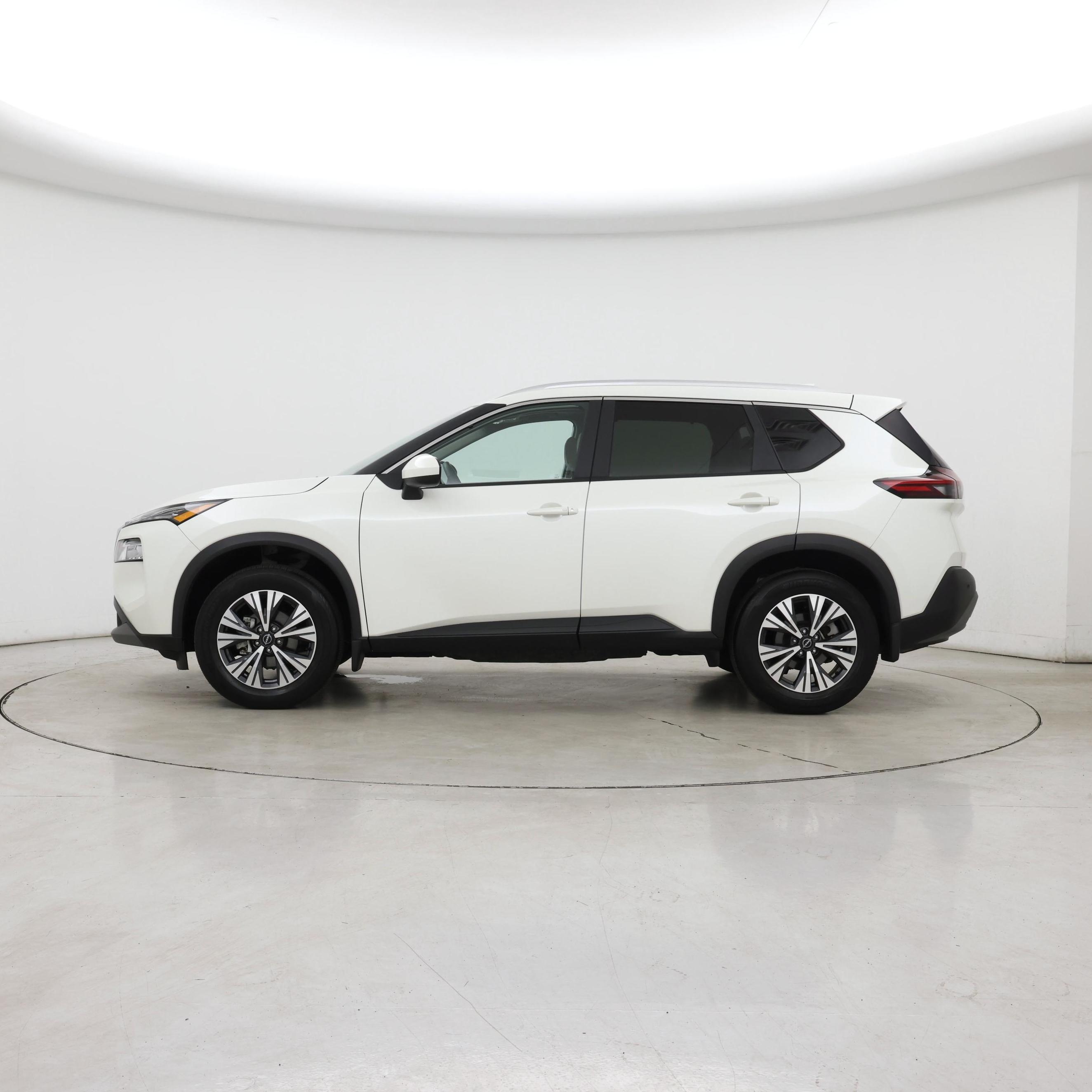 Thumbnail: 2023 Nissan Rogue - 3