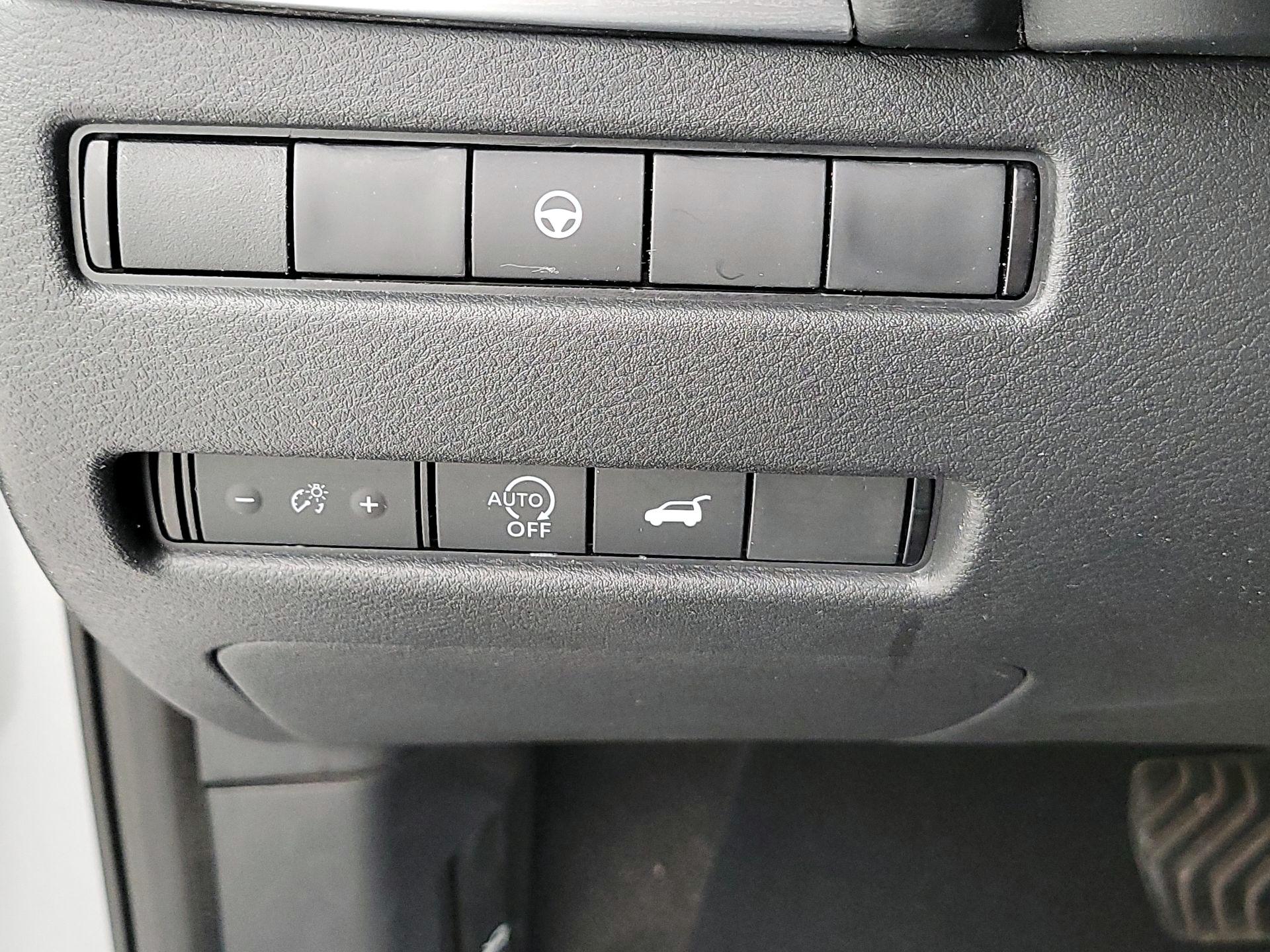 Thumbnail: 2023 Nissan Rogue - 13