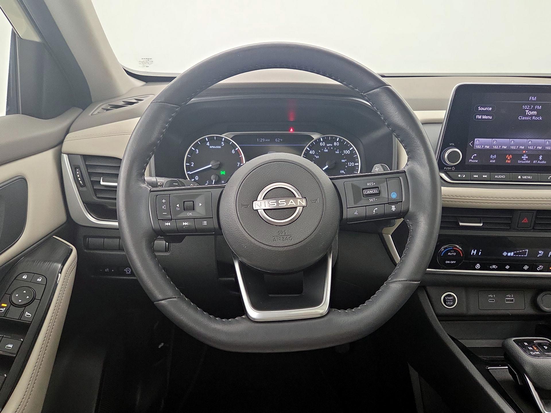 Thumbnail: 2023 Nissan Rogue - 10