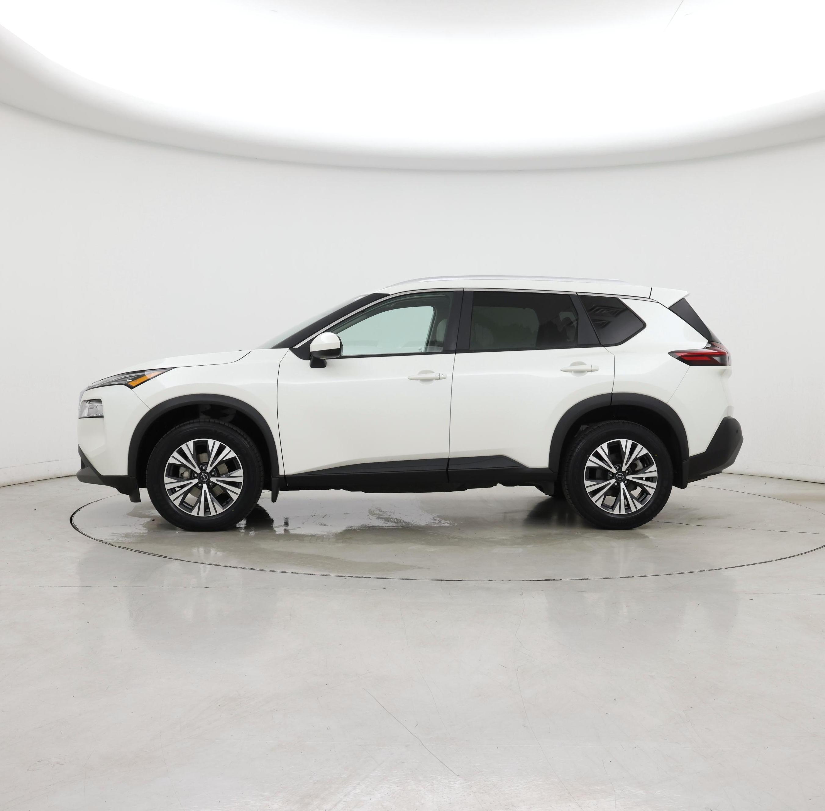 Thumbnail: 2023 Nissan Rogue - 3