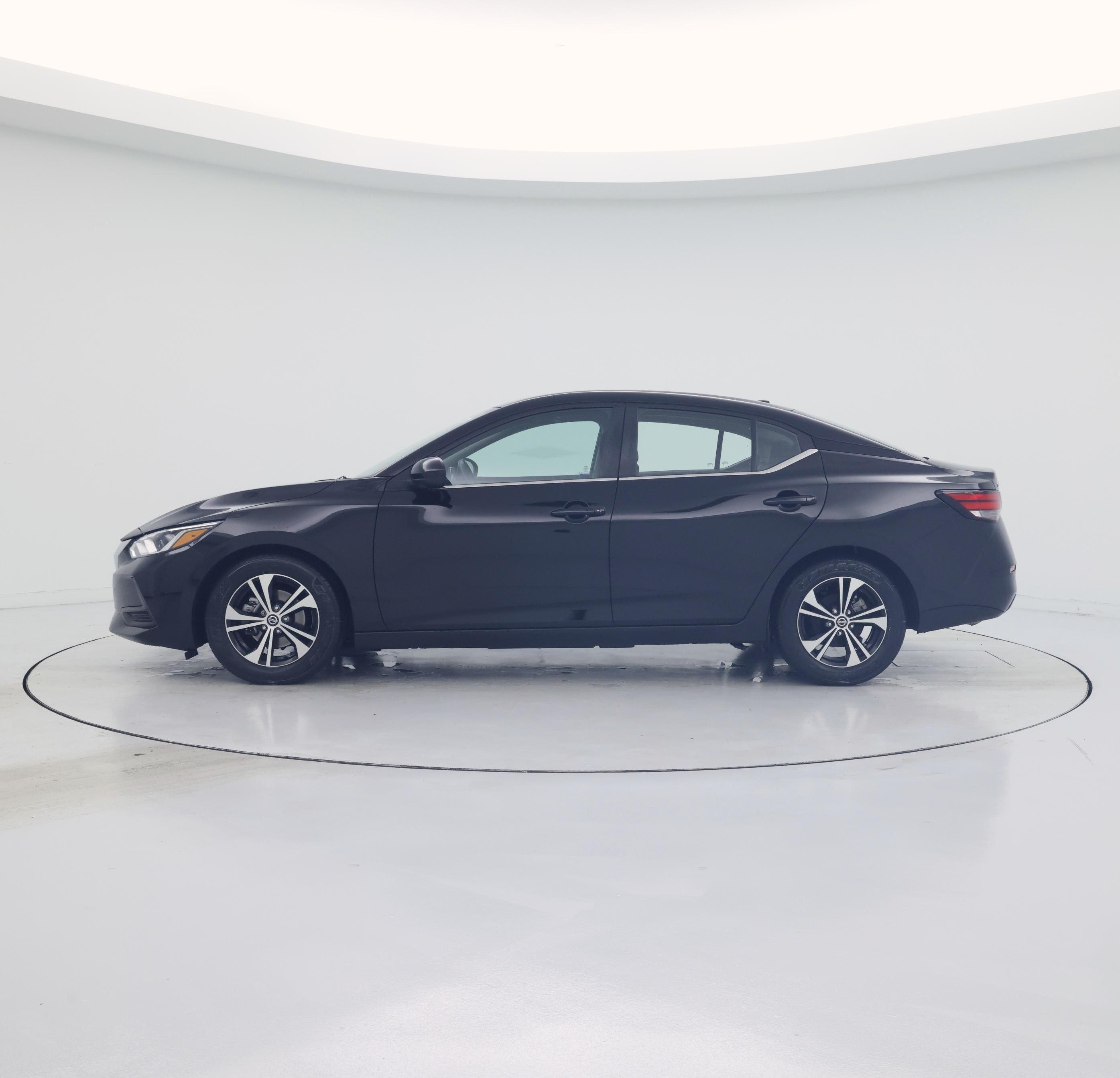Thumbnail: 2023 Nissan Sentra - 3