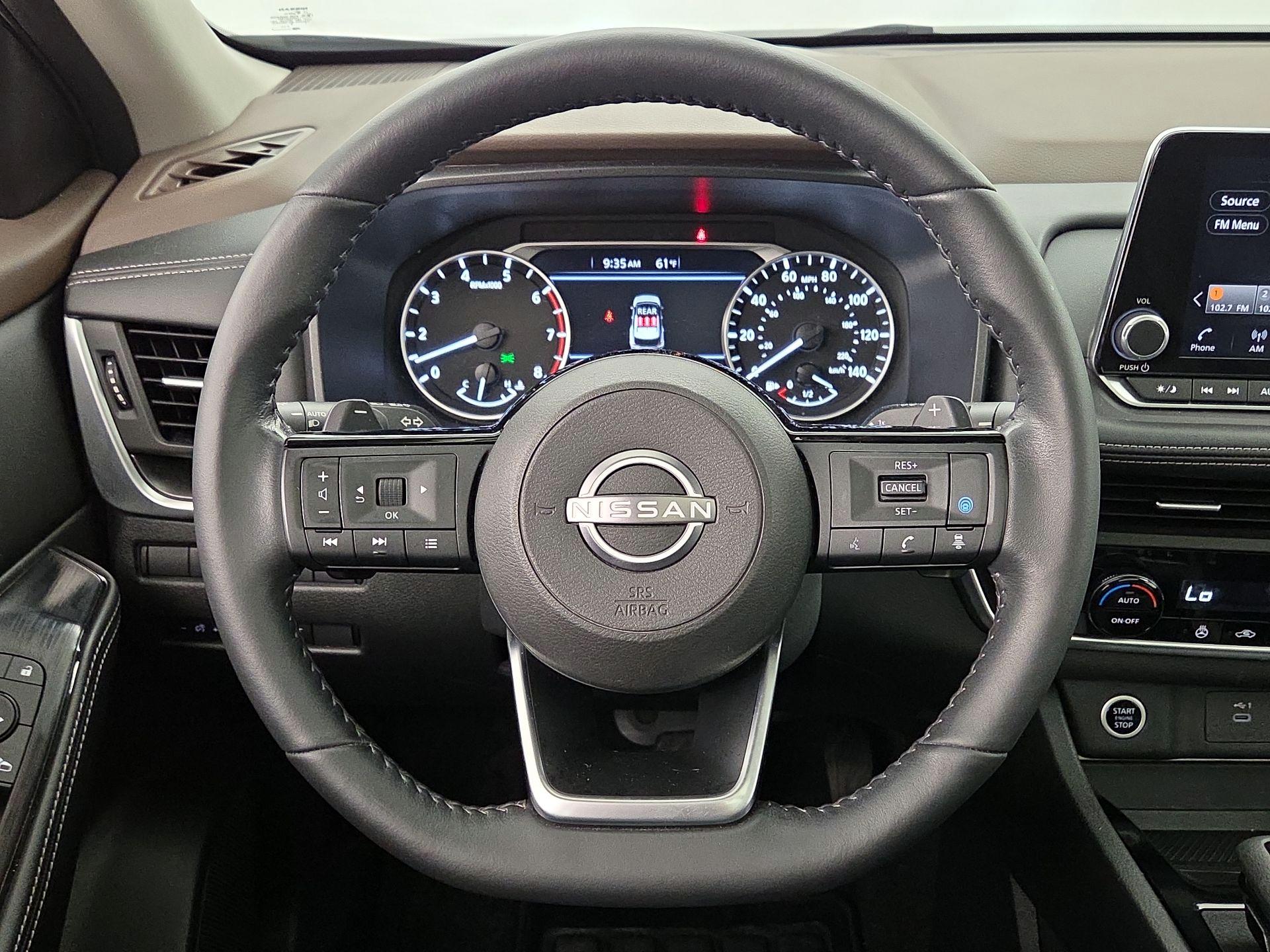 Thumbnail: 2023 Nissan Rogue - 10