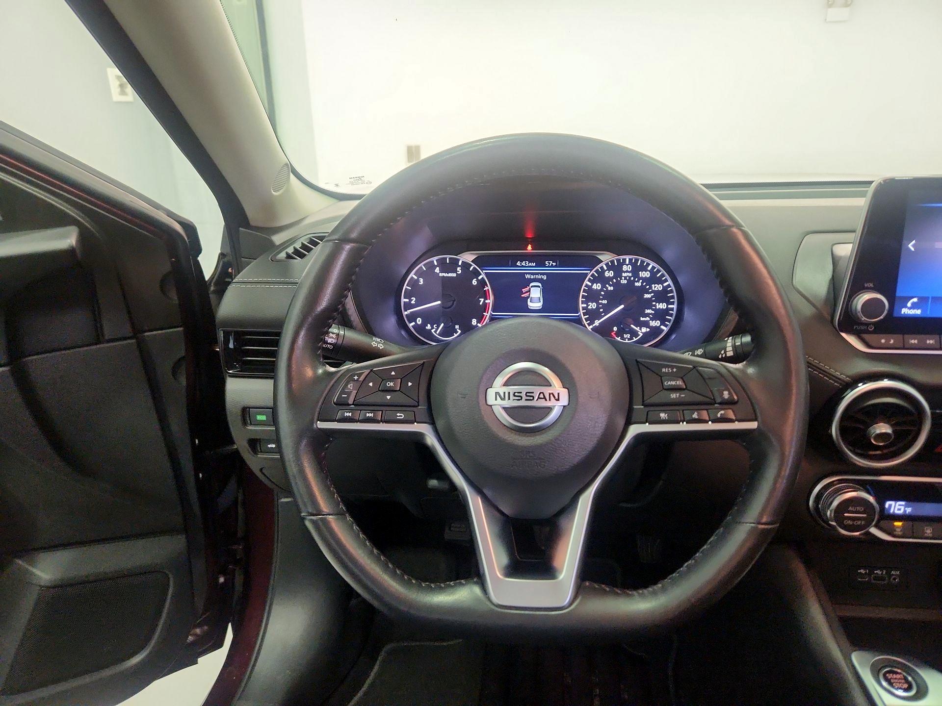 Thumbnail: 2023 Nissan Sentra - 10