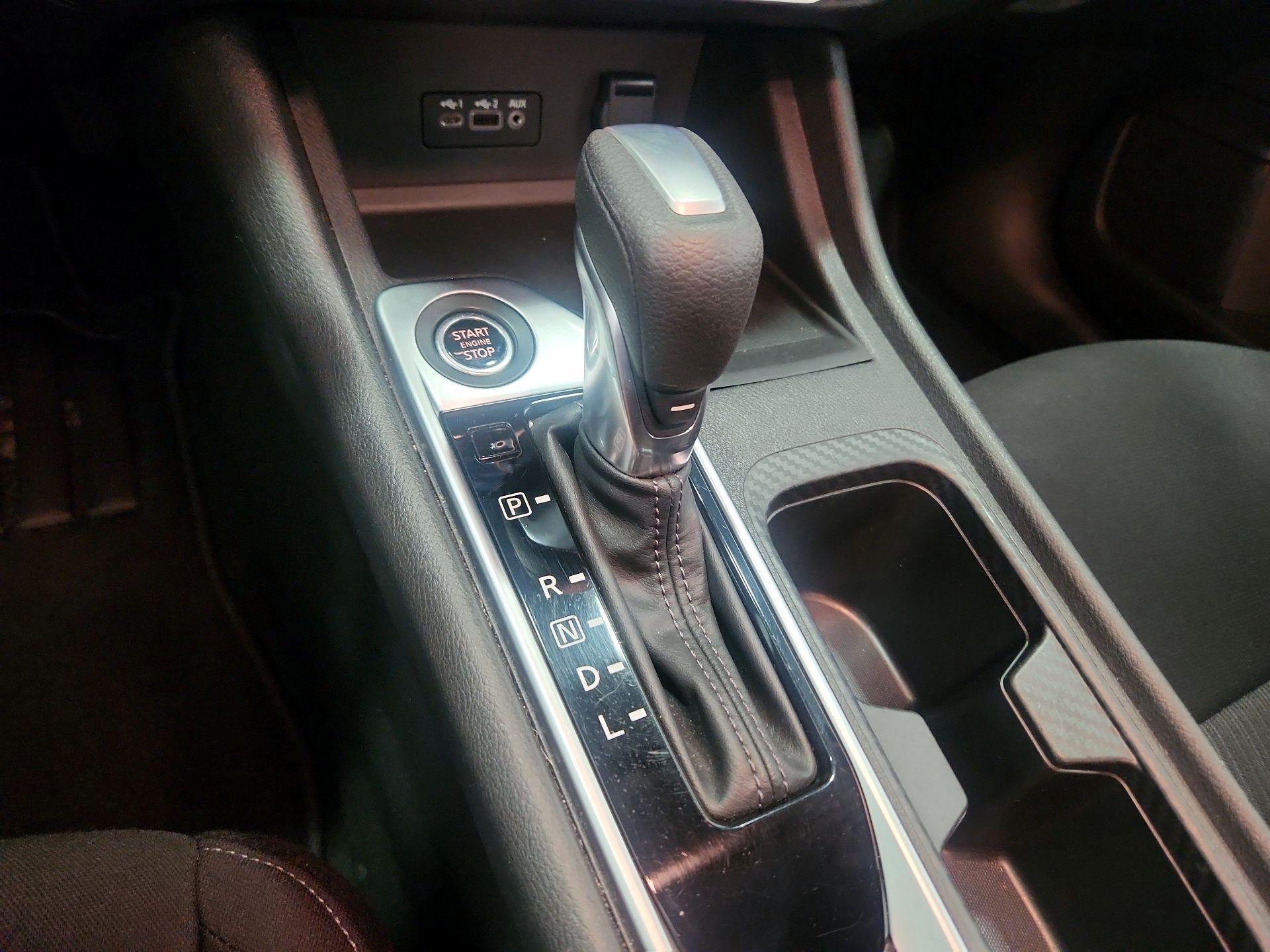 Thumbnail: 2023 Nissan Sentra - 17