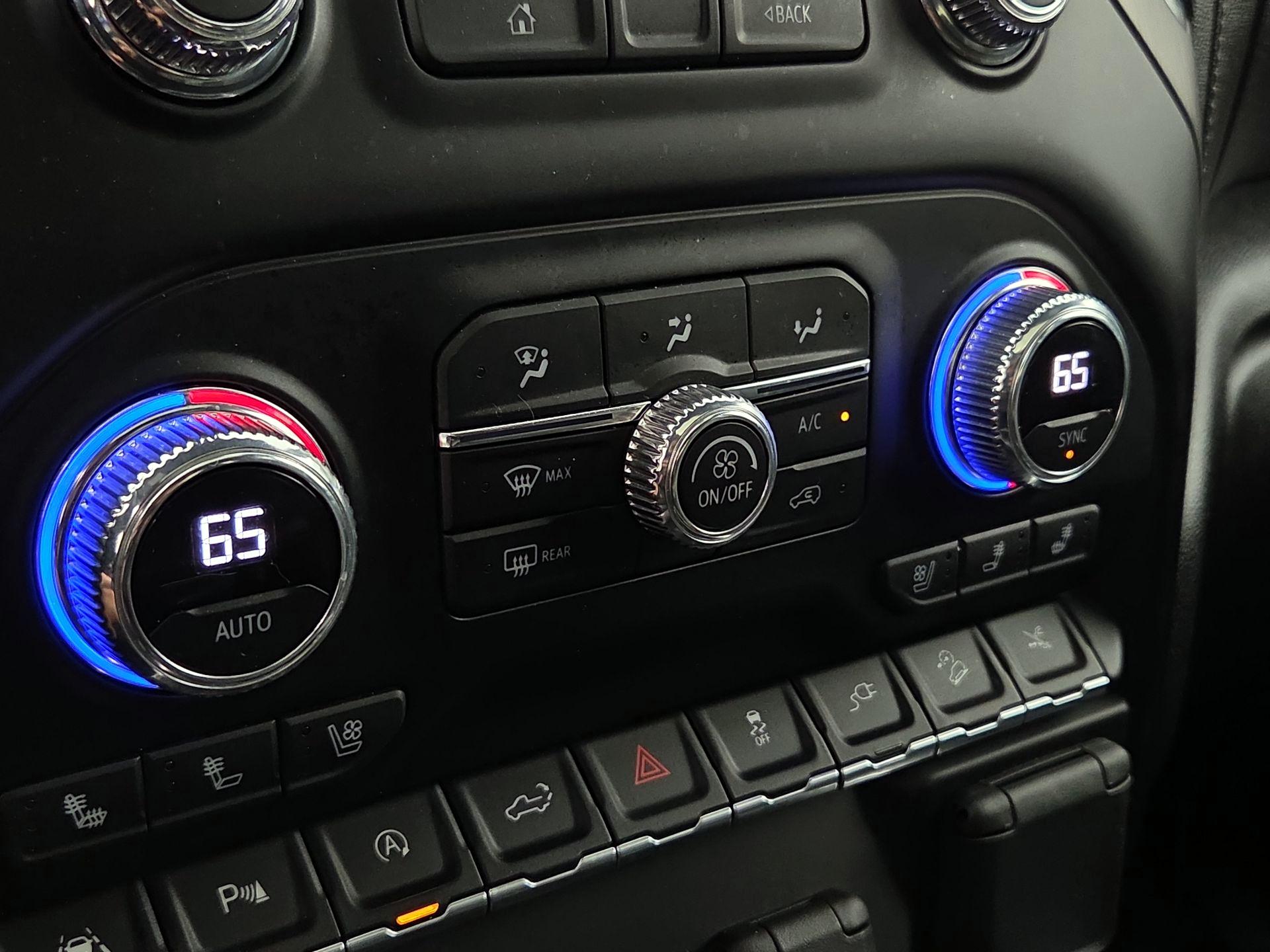 Thumbnail: 2021 GMC Sierra 1500 - 17