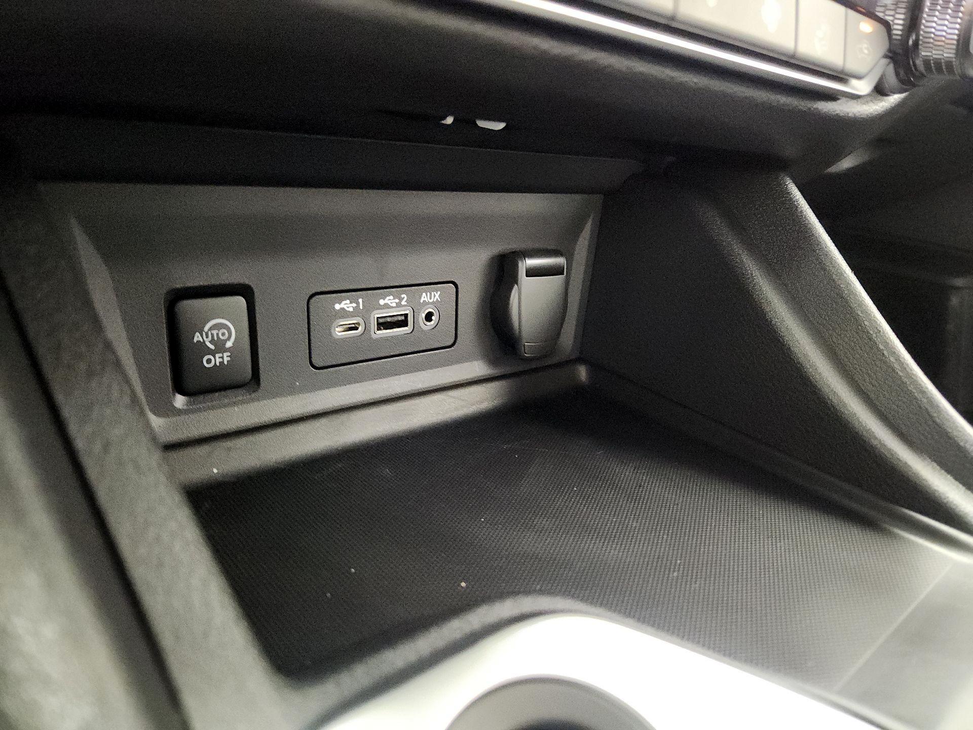 Thumbnail: 2024 Nissan Sentra - 18