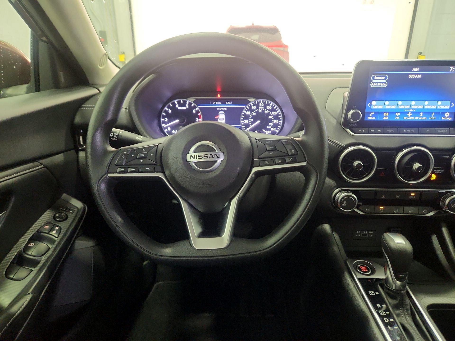 Thumbnail: 2023 Nissan Sentra - 10