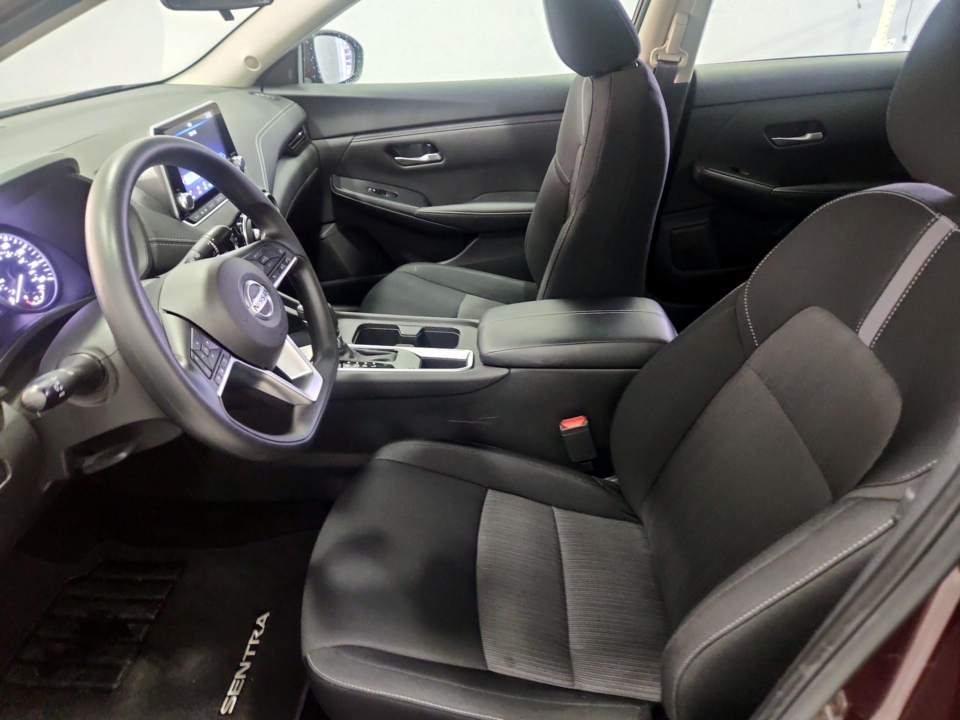 Thumbnail: 2023 Nissan Sentra - 11