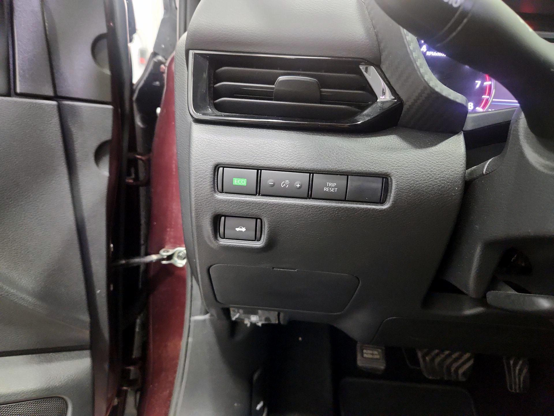 Thumbnail: 2023 Nissan Sentra - 13