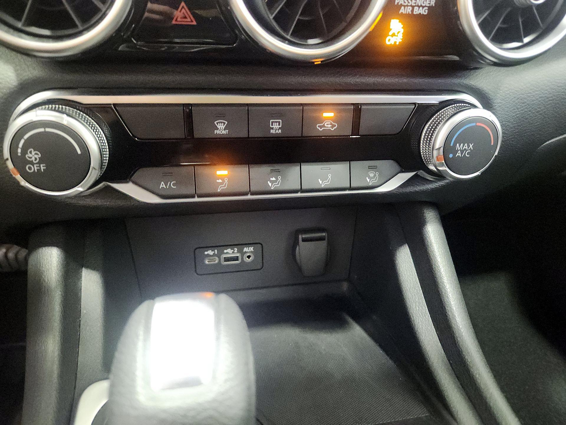 Thumbnail: 2023 Nissan Sentra - 16