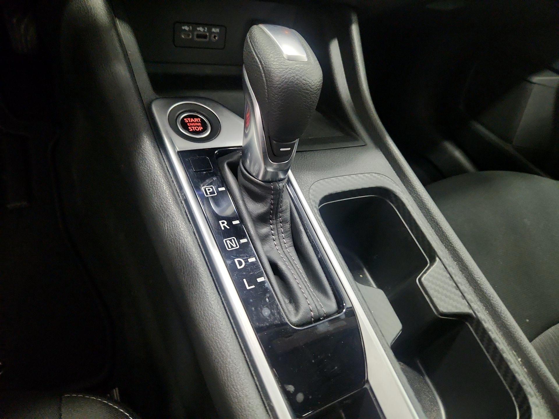 Thumbnail: 2023 Nissan Sentra - 17