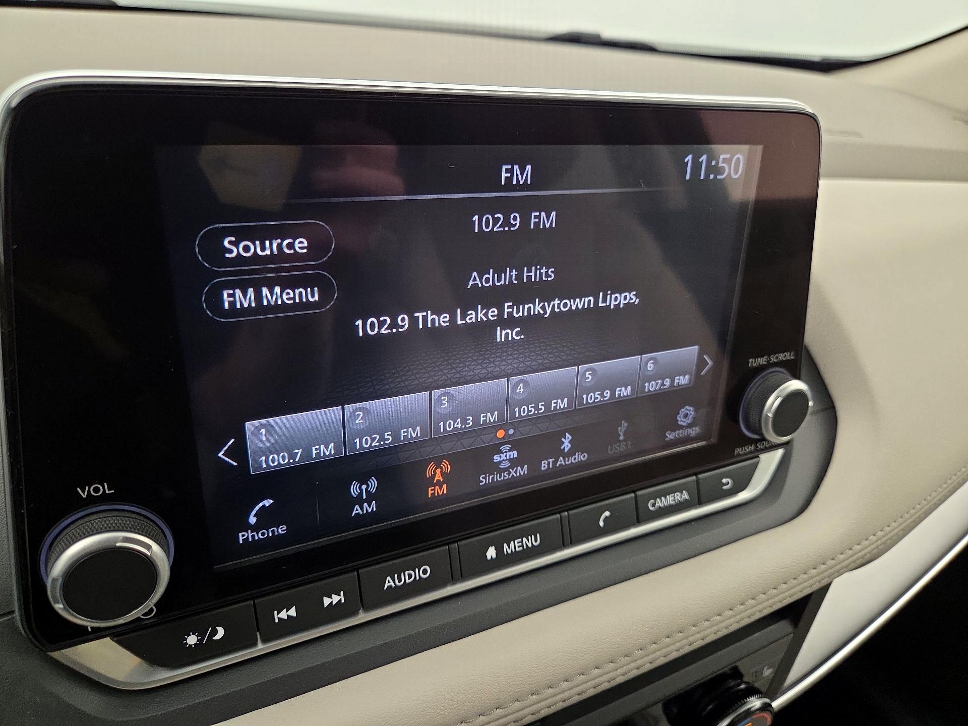 Thumbnail: 2023 Nissan Rogue - 15