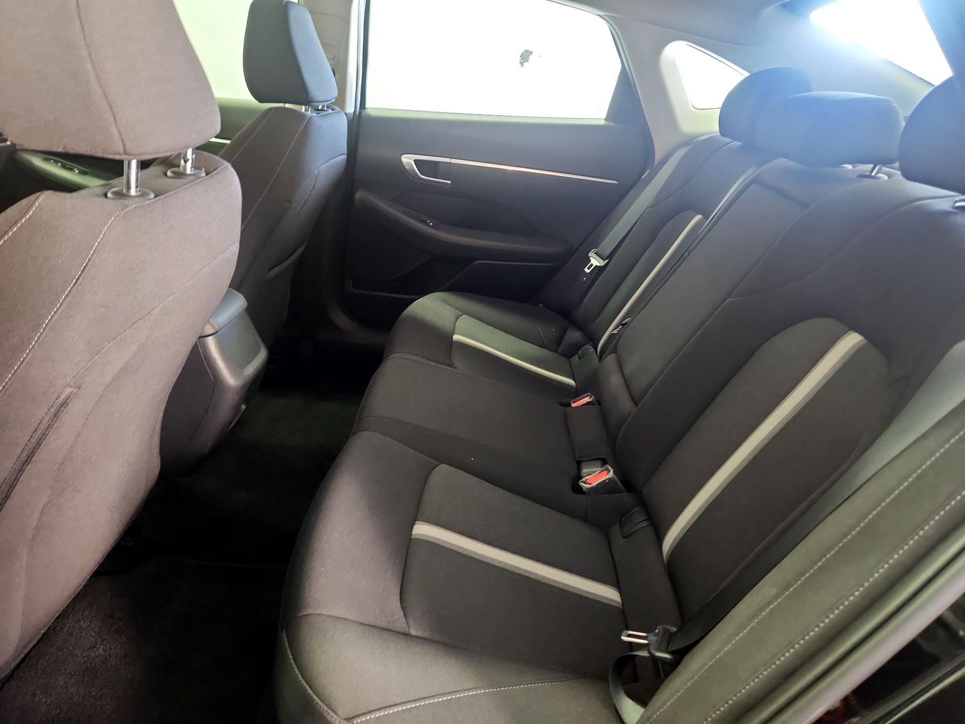 Thumbnail: 2023 Hyundai Sonata - 19