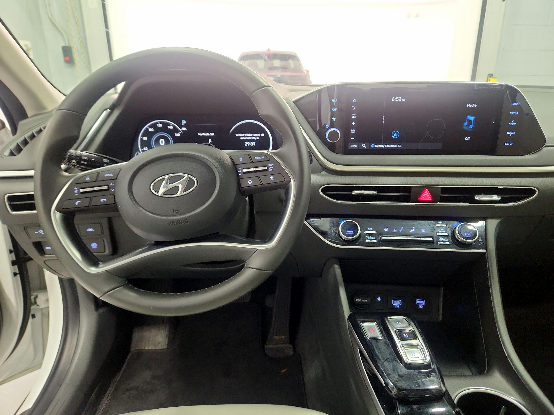 Thumbnail: 2023 Hyundai Sonata - 9