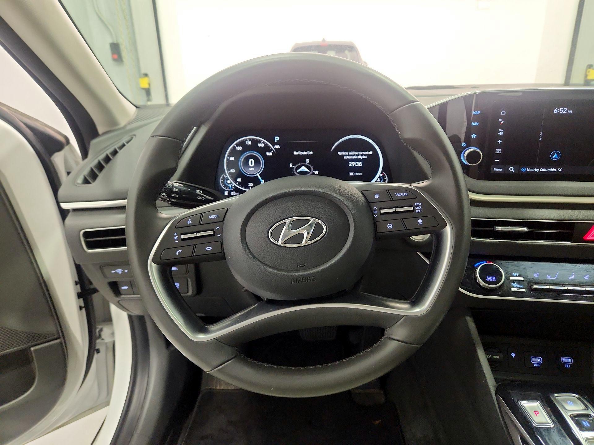 Thumbnail: 2023 Hyundai Sonata - 10