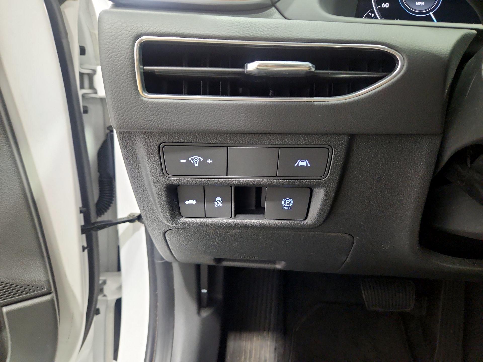 Thumbnail: 2023 Hyundai Sonata - 13