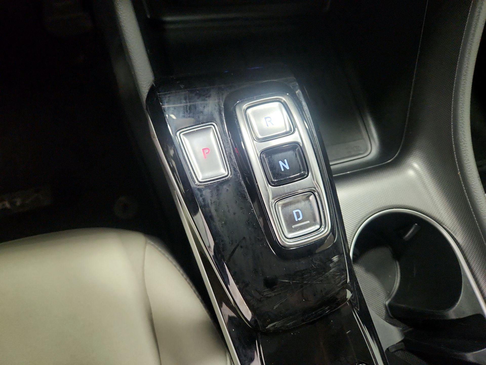 Thumbnail: 2023 Hyundai Sonata - 17