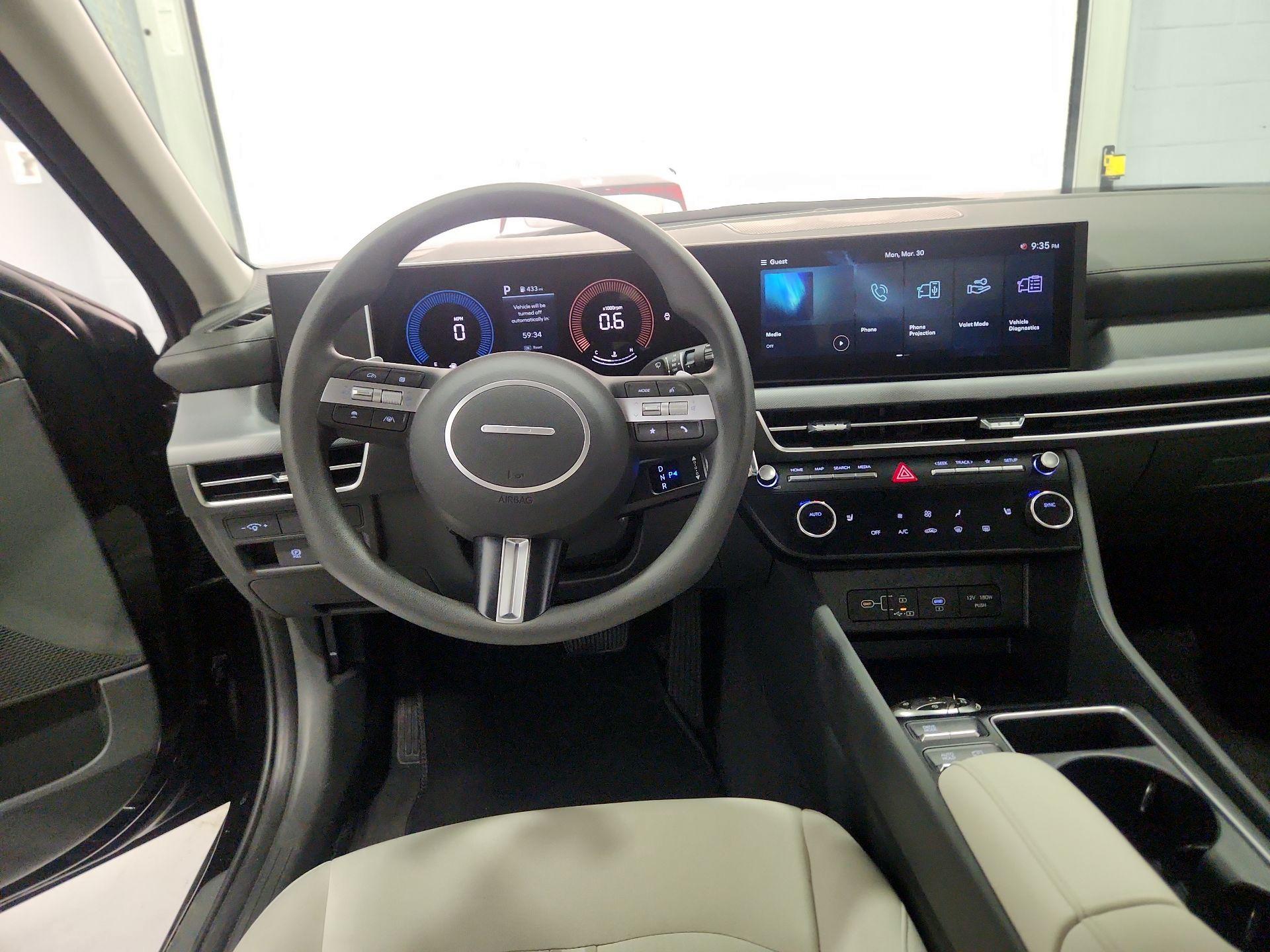 Thumbnail: 2025 Hyundai Sonata - 10