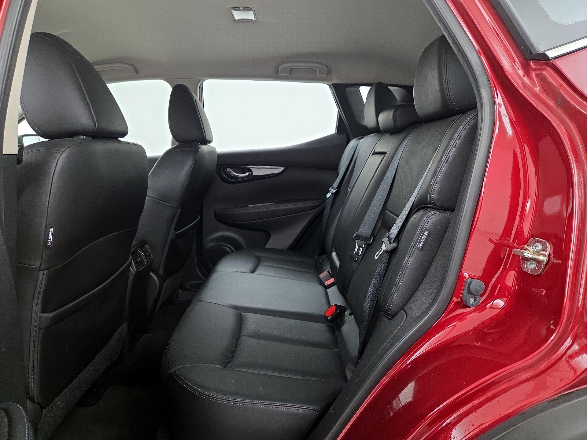 Thumbnail: 2022 Nissan Rogue Sport - 20