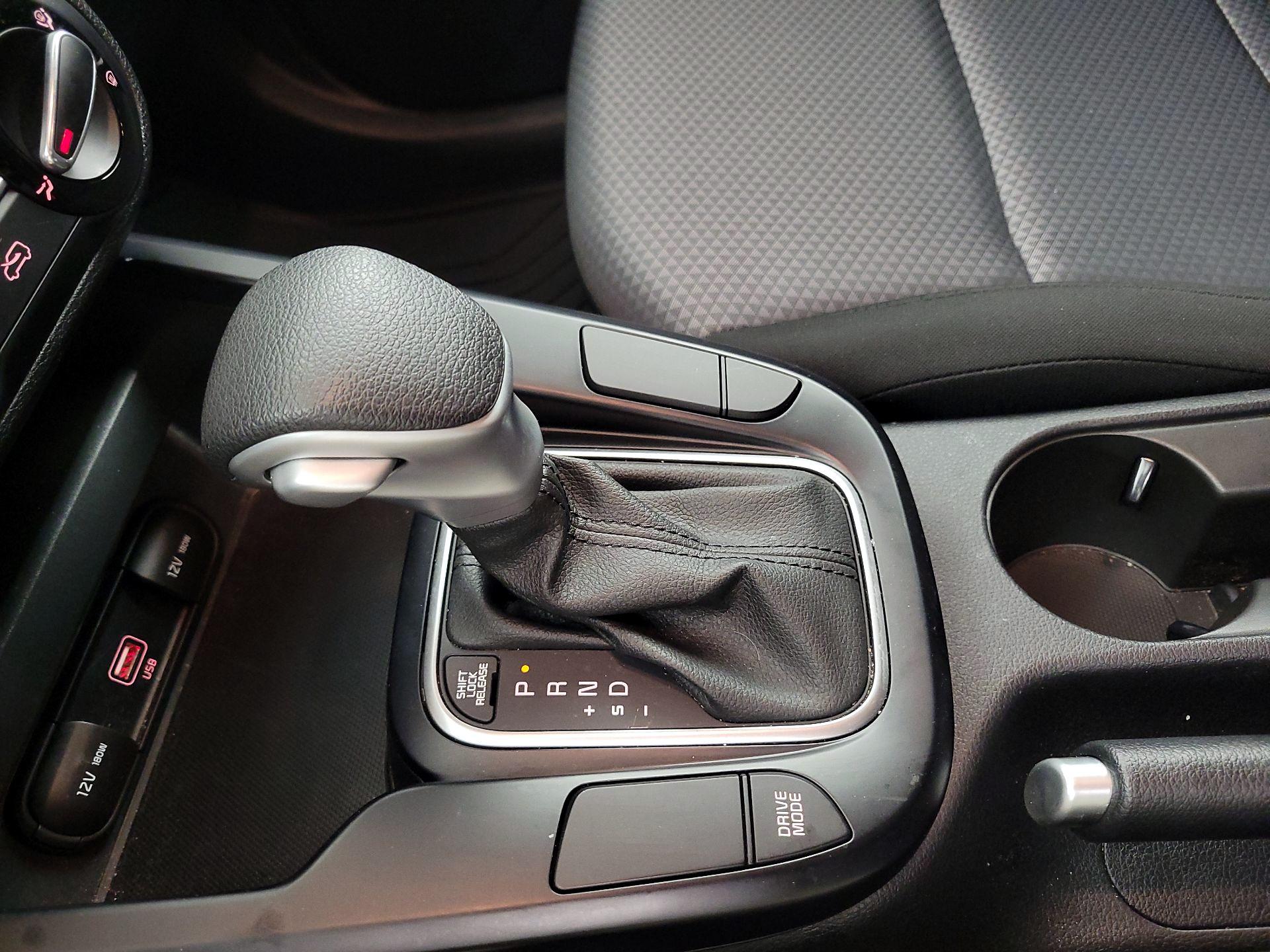 Thumbnail: 2022 Kia Soul - 17