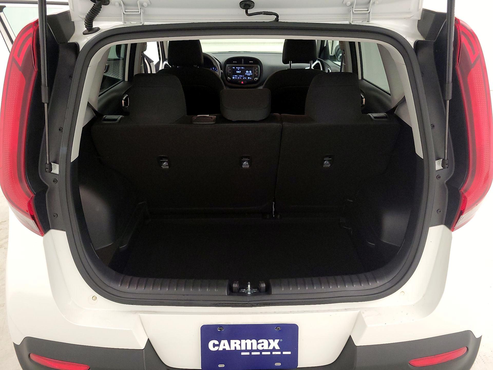 Thumbnail: 2022 Kia Soul - 20