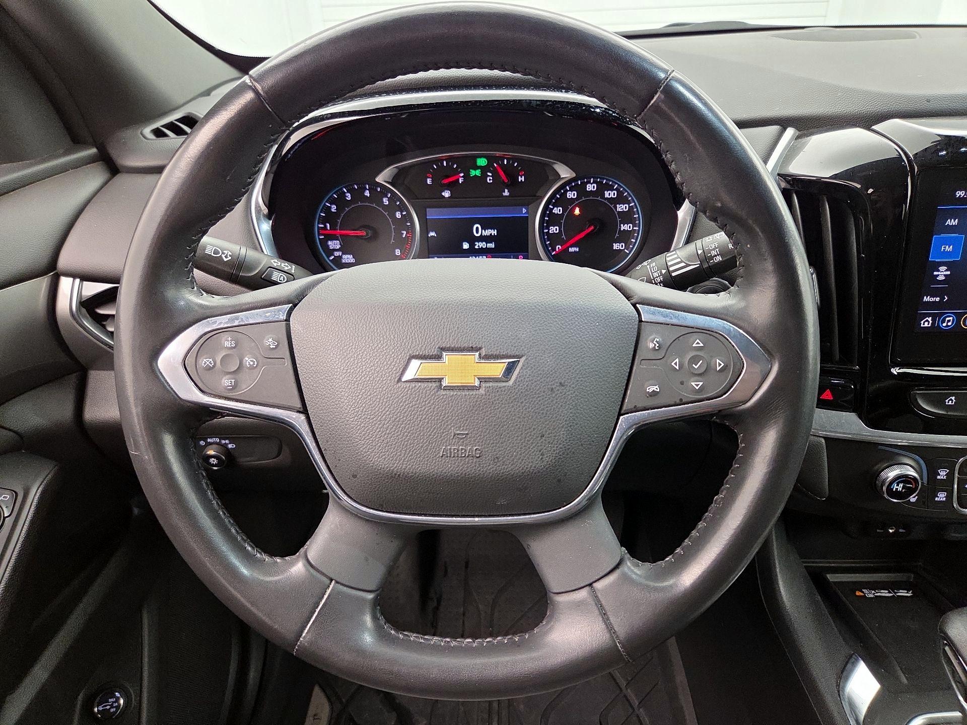 Thumbnail: 2022 Chevrolet Traverse - 10