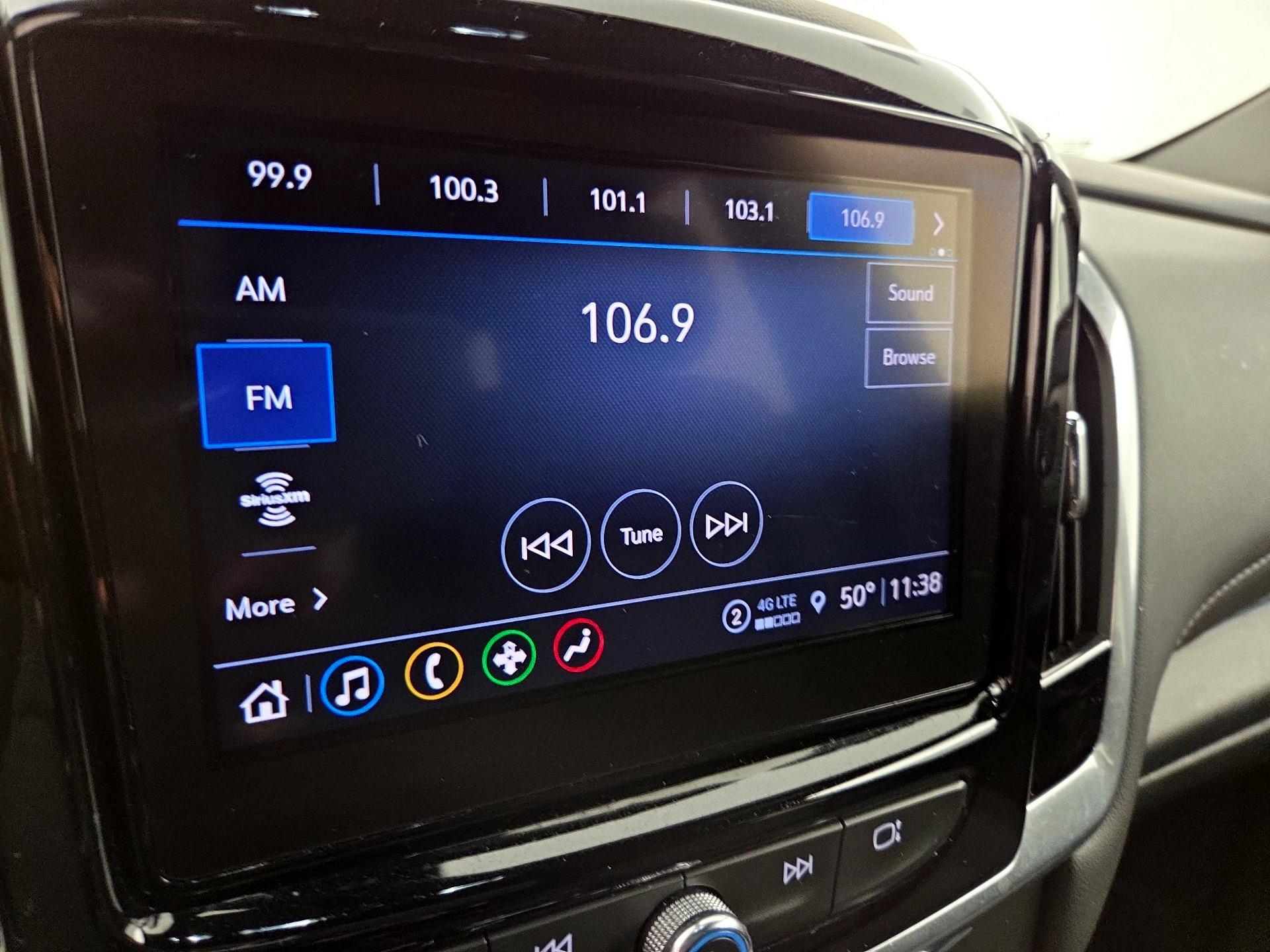 Thumbnail: 2022 Chevrolet Traverse - 15